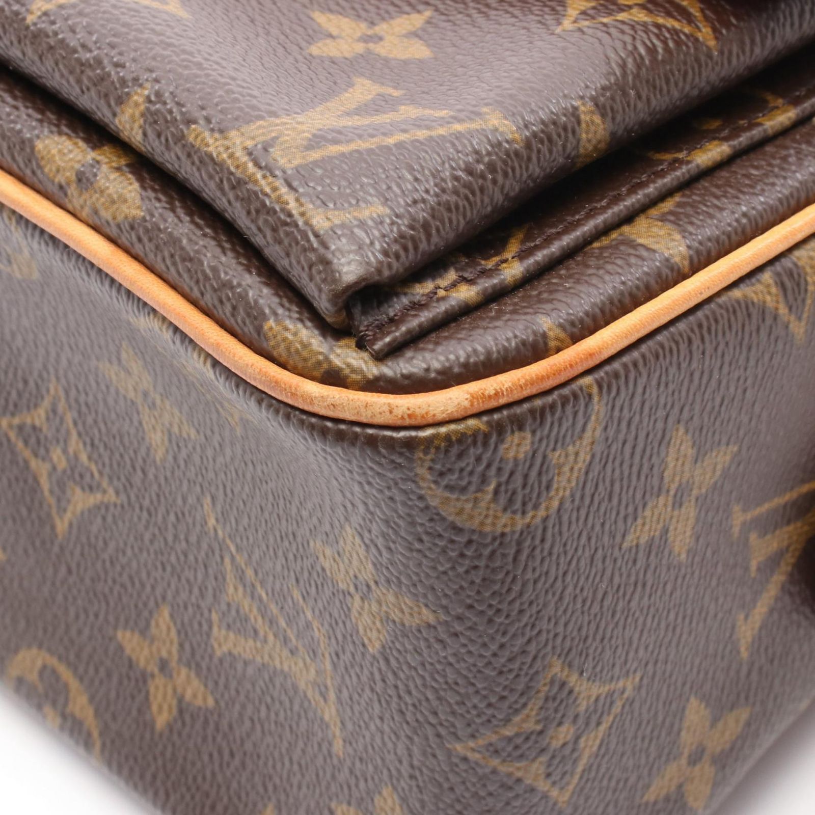 ルイ・ヴィトン LOUIS VUITTON ショルダーバッグ ヴィバシテMM M51164