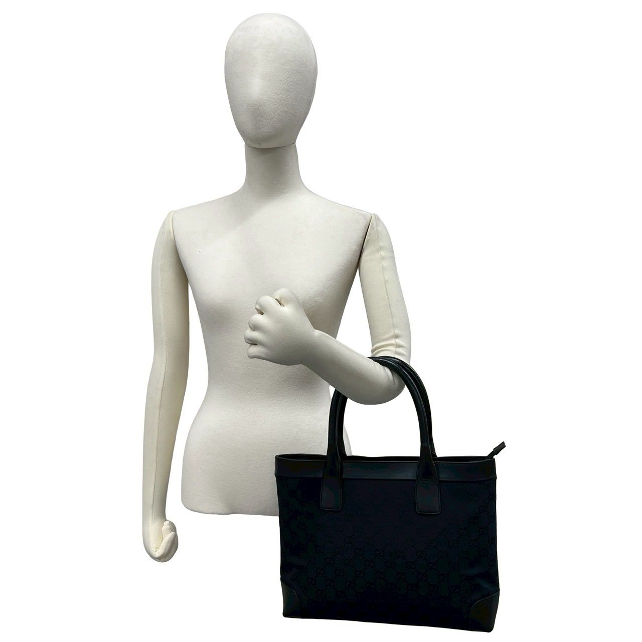 【極美品】グッチ GUCCI ボディバッグ GG柄 キャンバス レザー ブラック 極 美品 袋付き GUCCI グッチ GG キャンバス GG 柄 レザー 本革