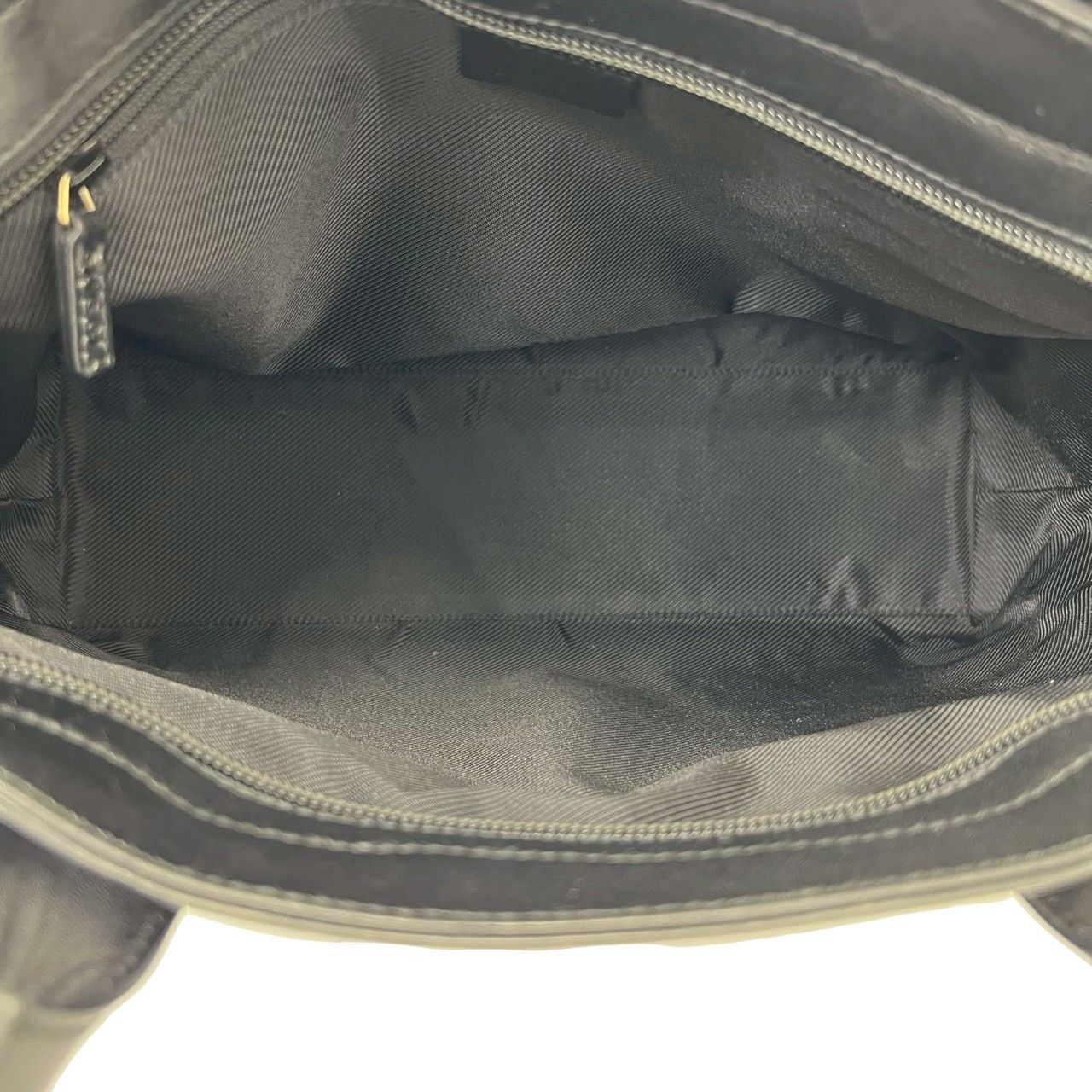 極 美品 袋付き GUCCI グッチ GG キャンバス GG 柄 レザー 本革