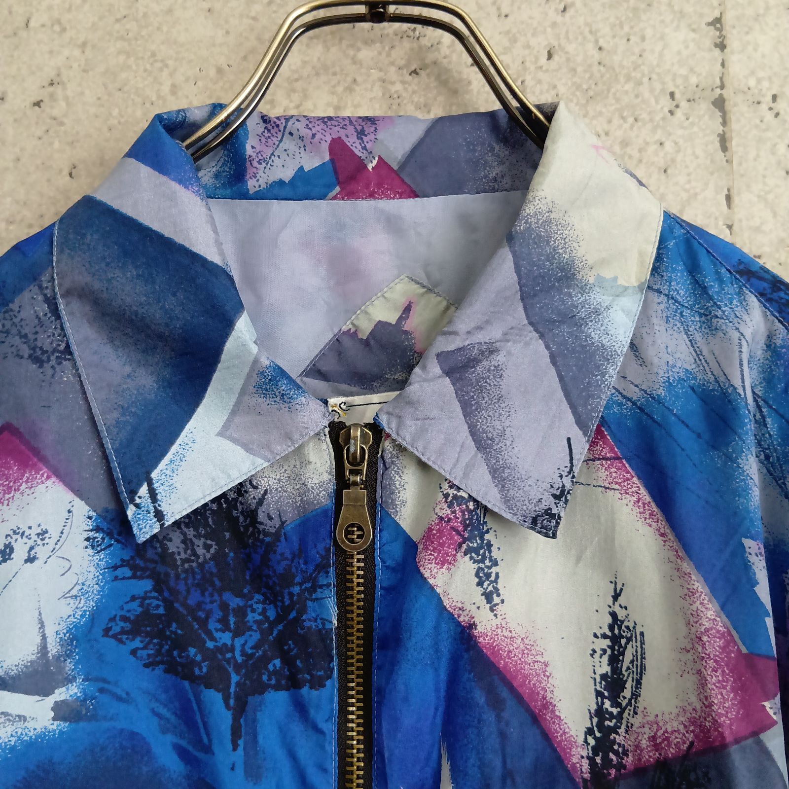 USED】US 古着 East West SILKS シルク100% 総柄ブルゾン M ブルー 