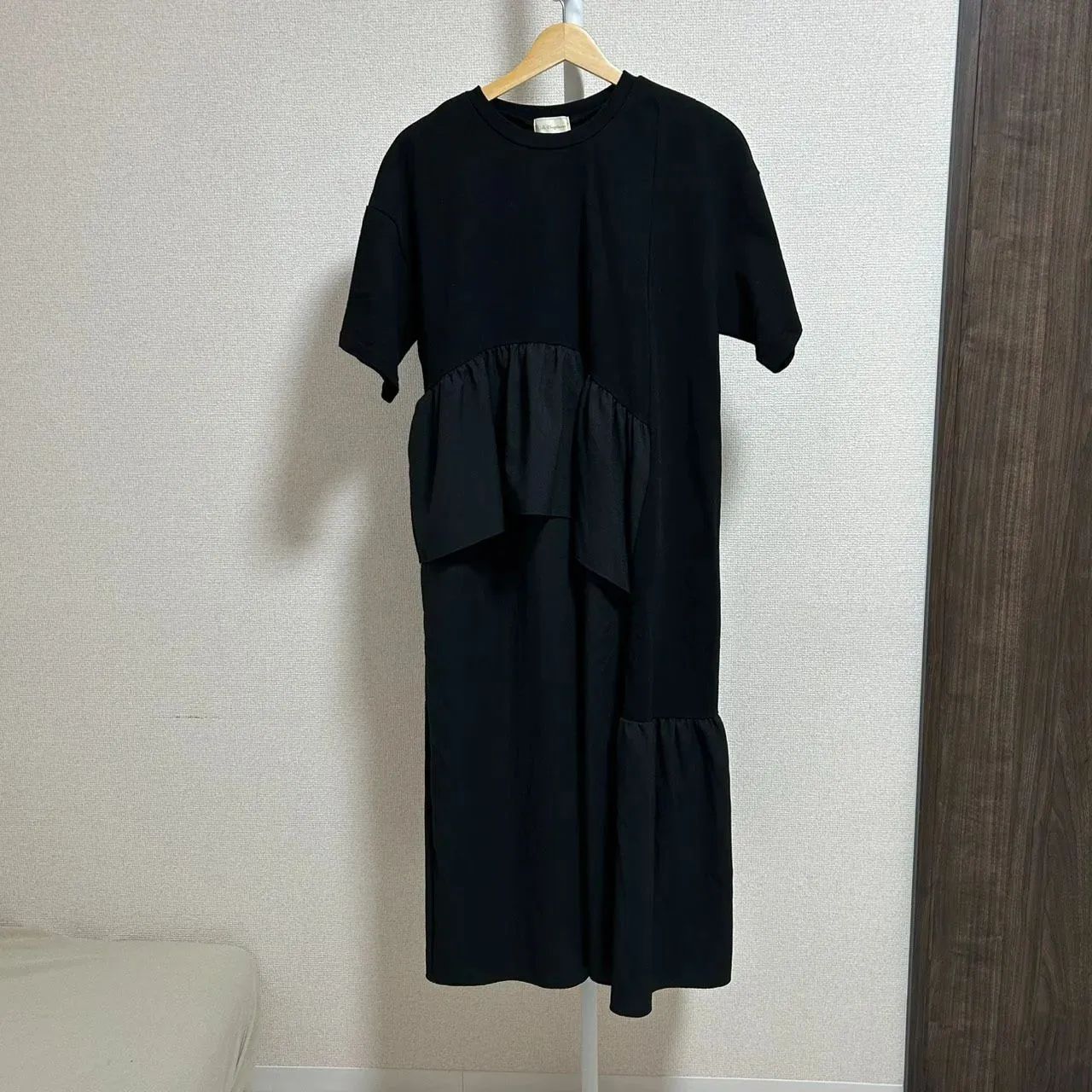 RE.VEROFONNA ヴェロフォンナ】 レディース ワンピース 黒 38サイズ 