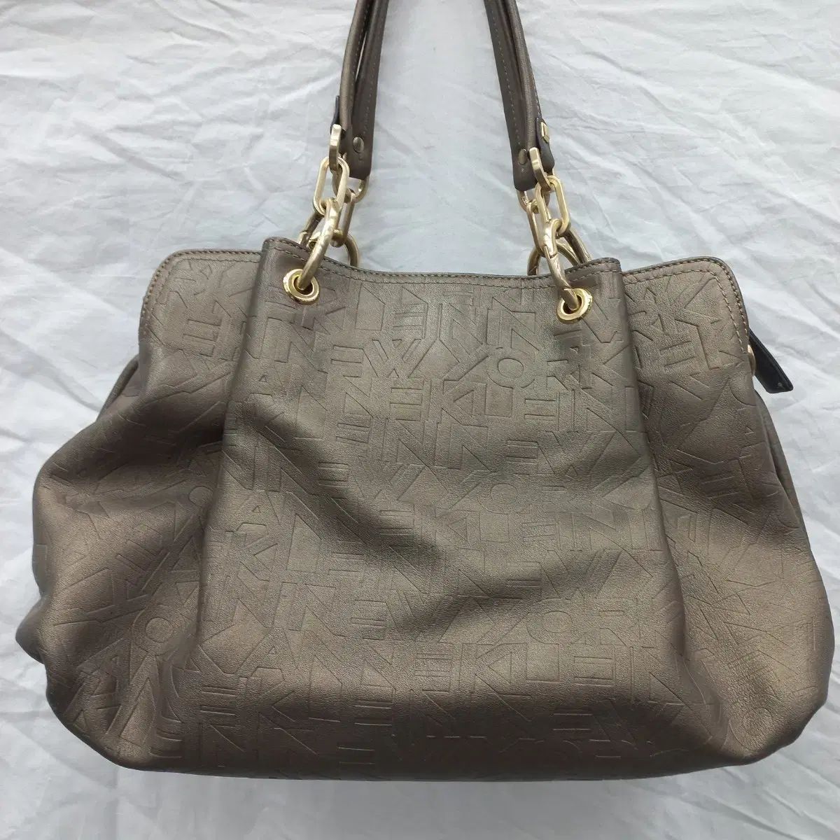 アンクライン ゴールド チェーン ショルダーバッグ