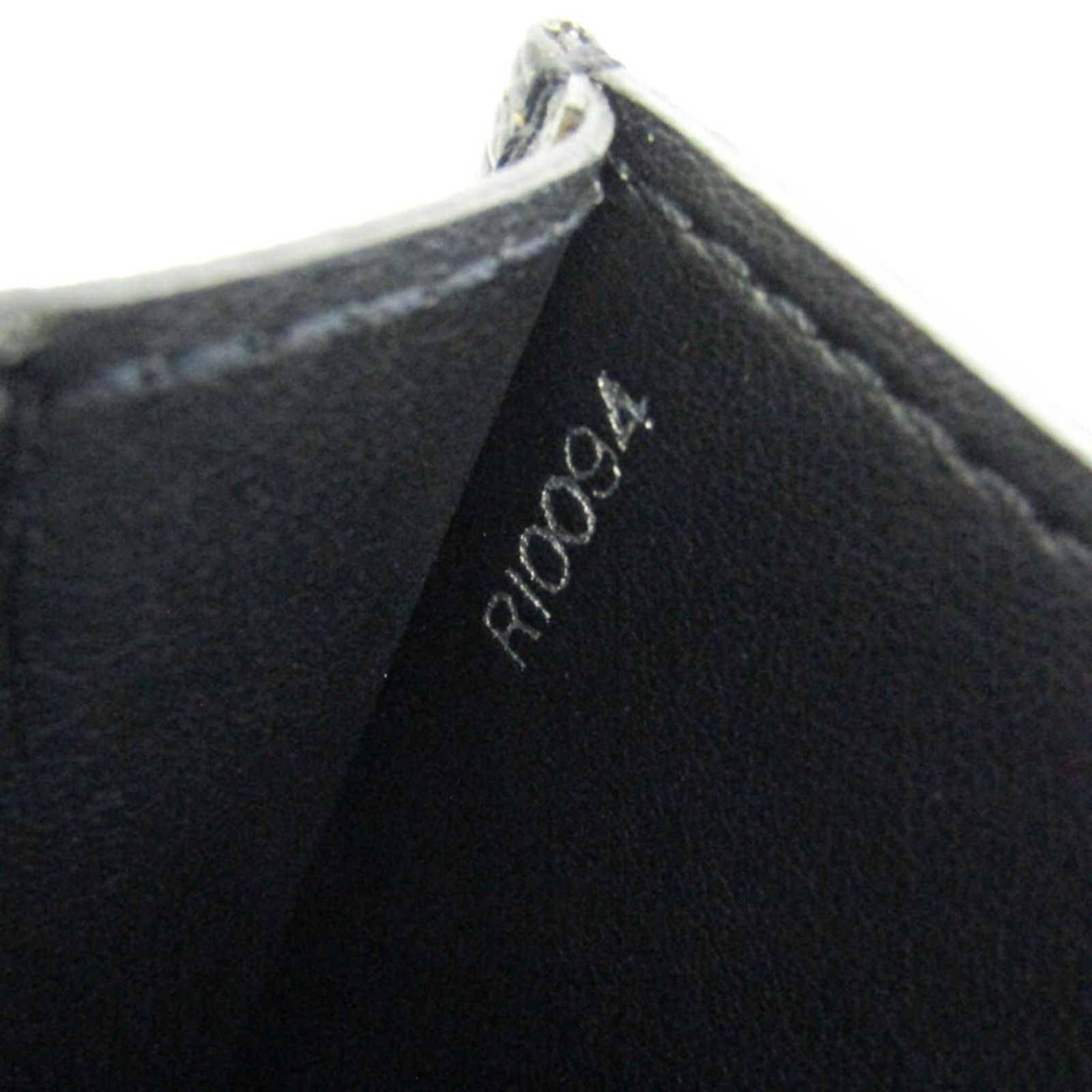 ルイ・ヴィトン(Louis Vuitton) タイガ モスコバ M30032 メンズ