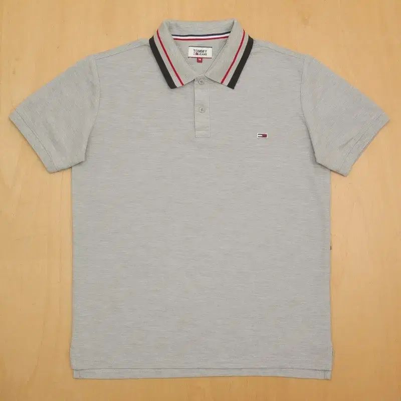 Tommy Hilfiger トミーヒルフィガー 半袖 カラーTシャツ 95 T-2002