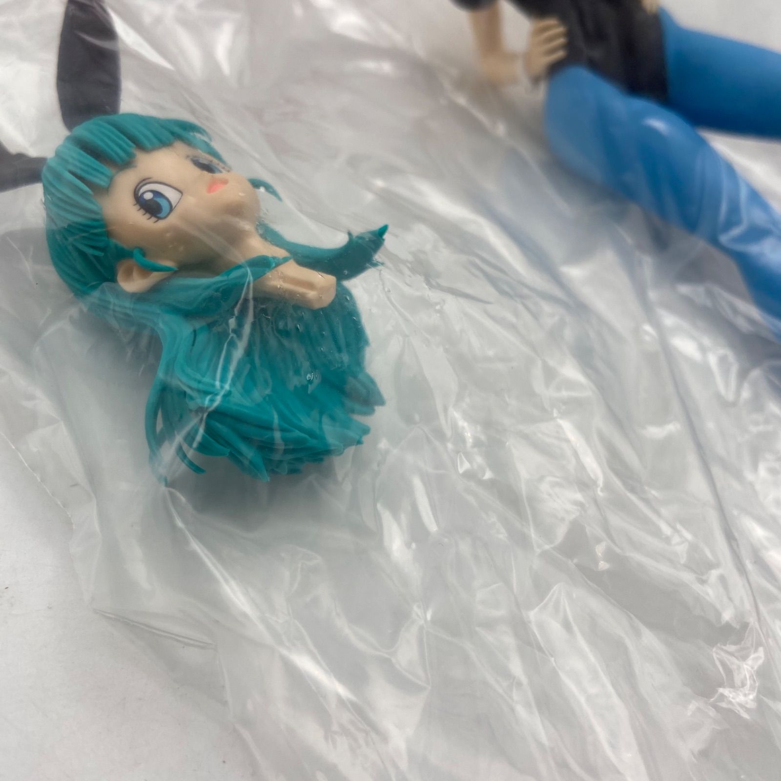 ドラゴンボール CⅡ：FIGURE HOT:COLD BULMA ブルマ プライズ 