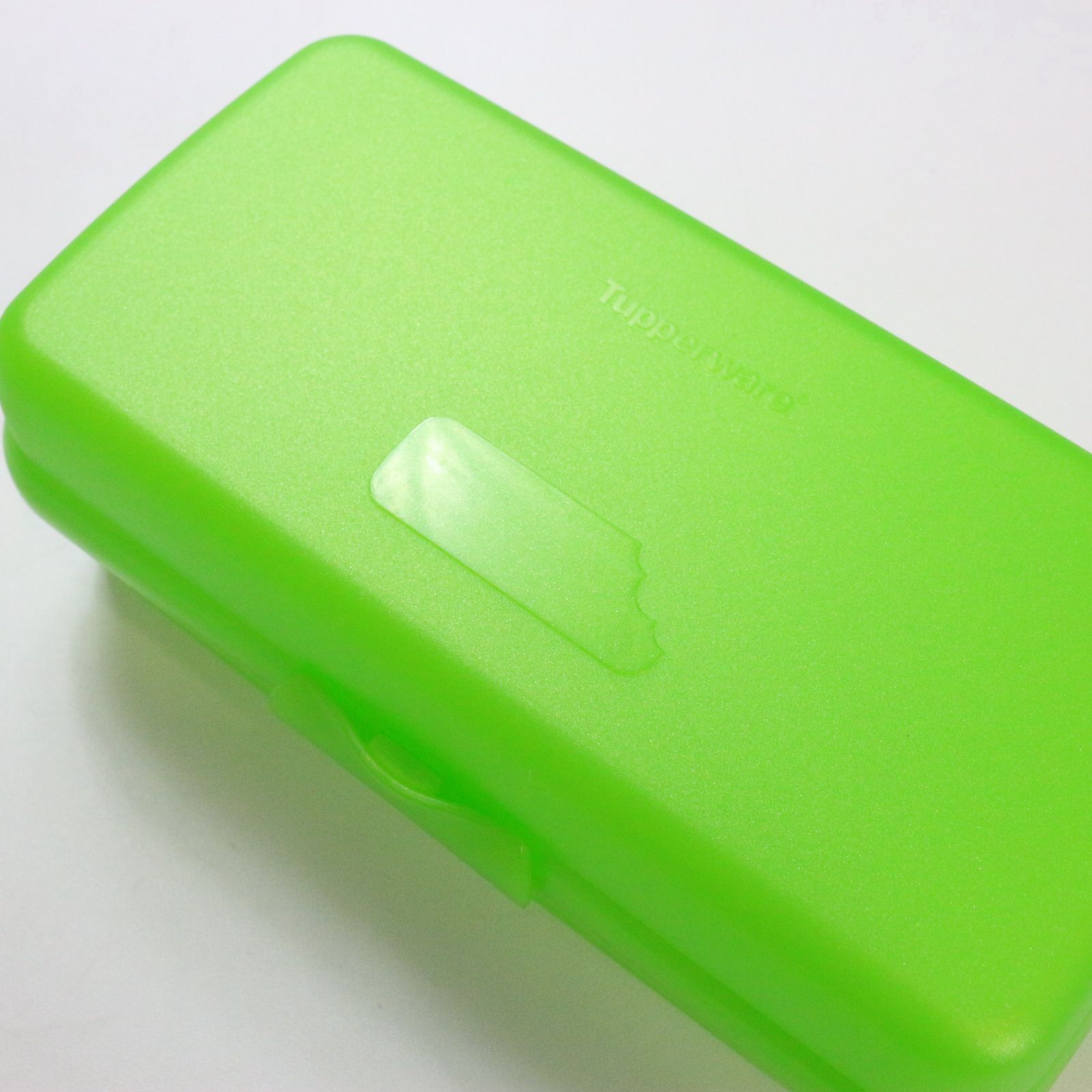 TM_304】Tupperware タッパーウェア サンドイッチキーパー・ワイド TM_304】Tupperware タッパーウェア サンドイッチキーパー・ワイド