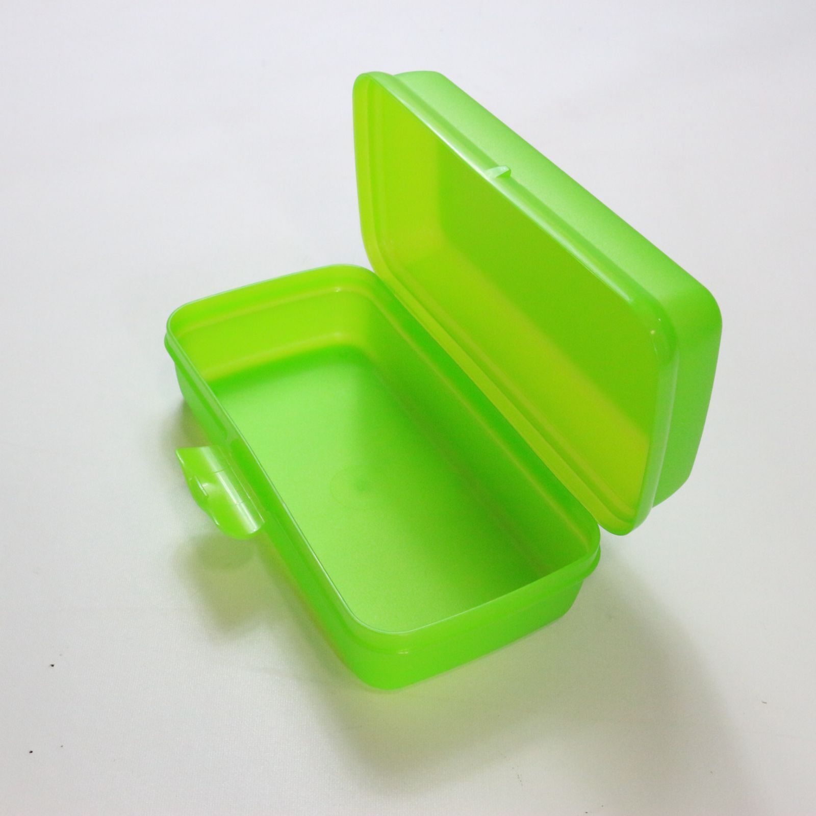TM_304】Tupperware タッパーウェア サンドイッチキーパー・ワイド TM_304】Tupperware タッパーウェア サンドイッチキーパー・ワイド