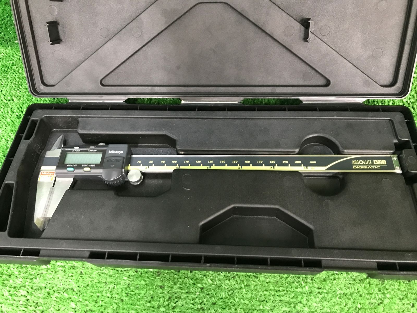 【中古品】【0906】MItutoyo　ミツトヨ　 ABSデジマチックキャリパ　CD-8”　AXWW　IT8SR6HS8CBK