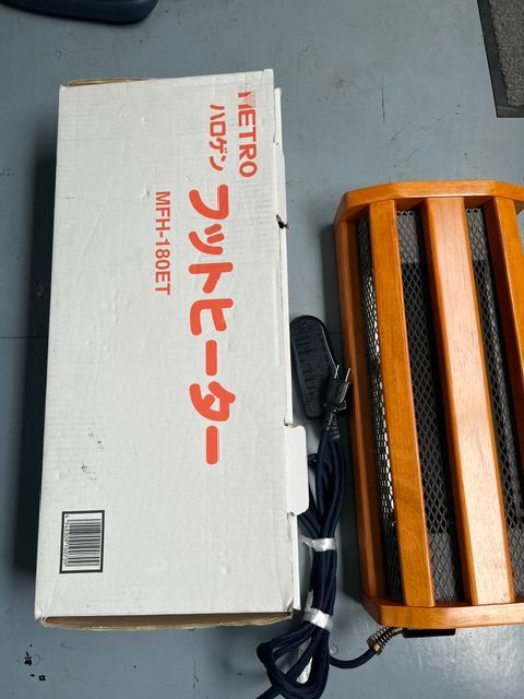 メトロ電気工業 木枠フットヒーター MFH-180ET - メルカリ
