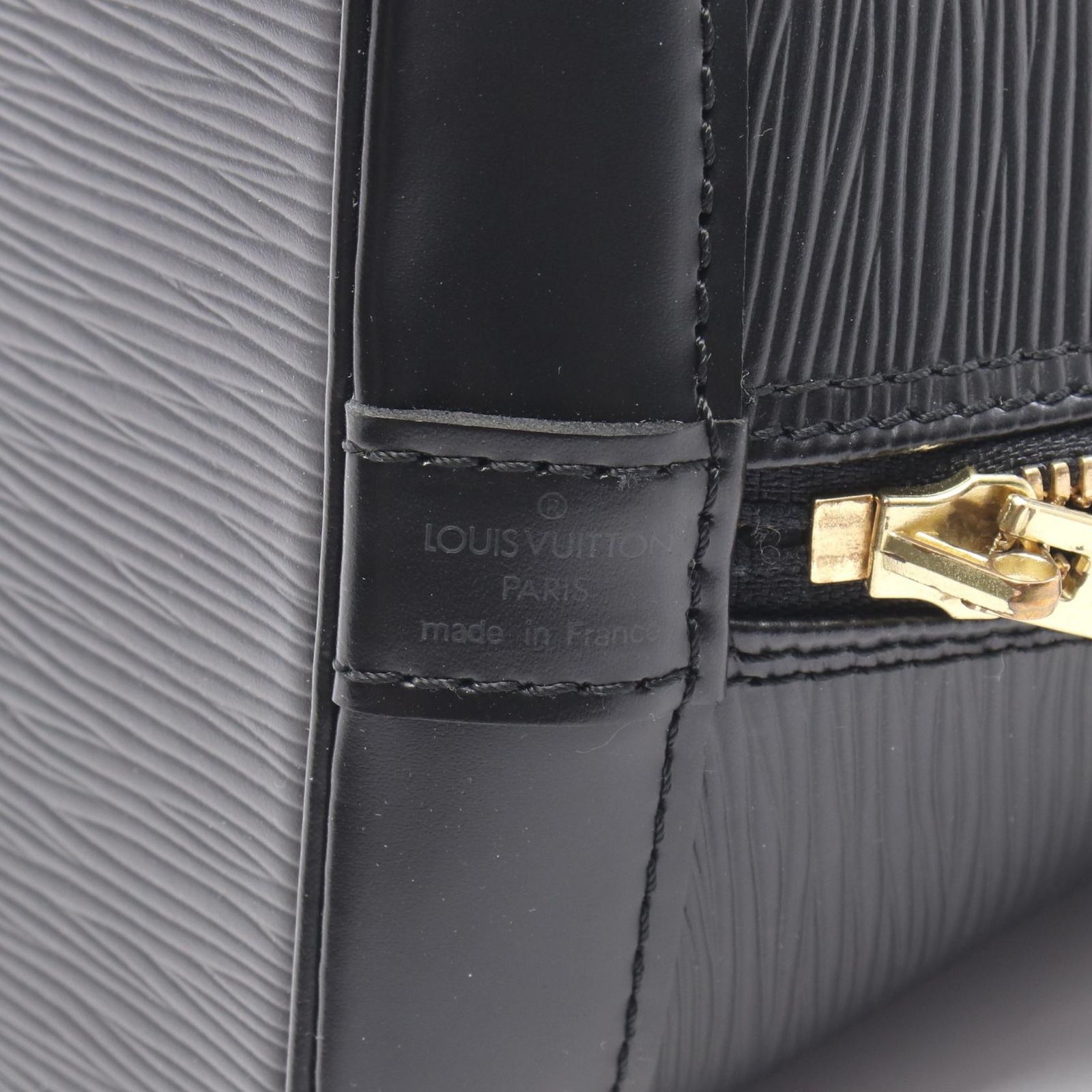 ルイ・ヴィトン LOUIS VUITTON ハンドバッグ アルマ エピ ノワール