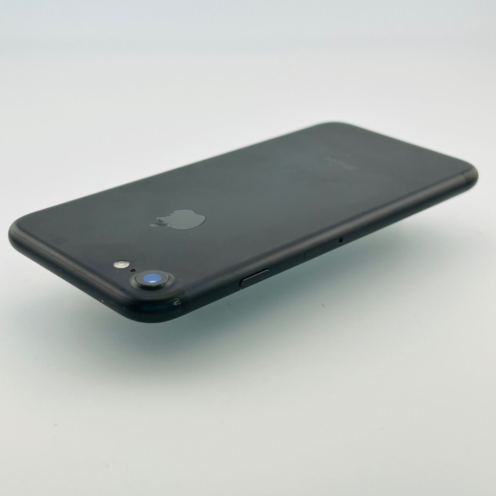 iPhone 7 32GB ブラック SIMフリー バッテリー新品 中古 - メルカリ