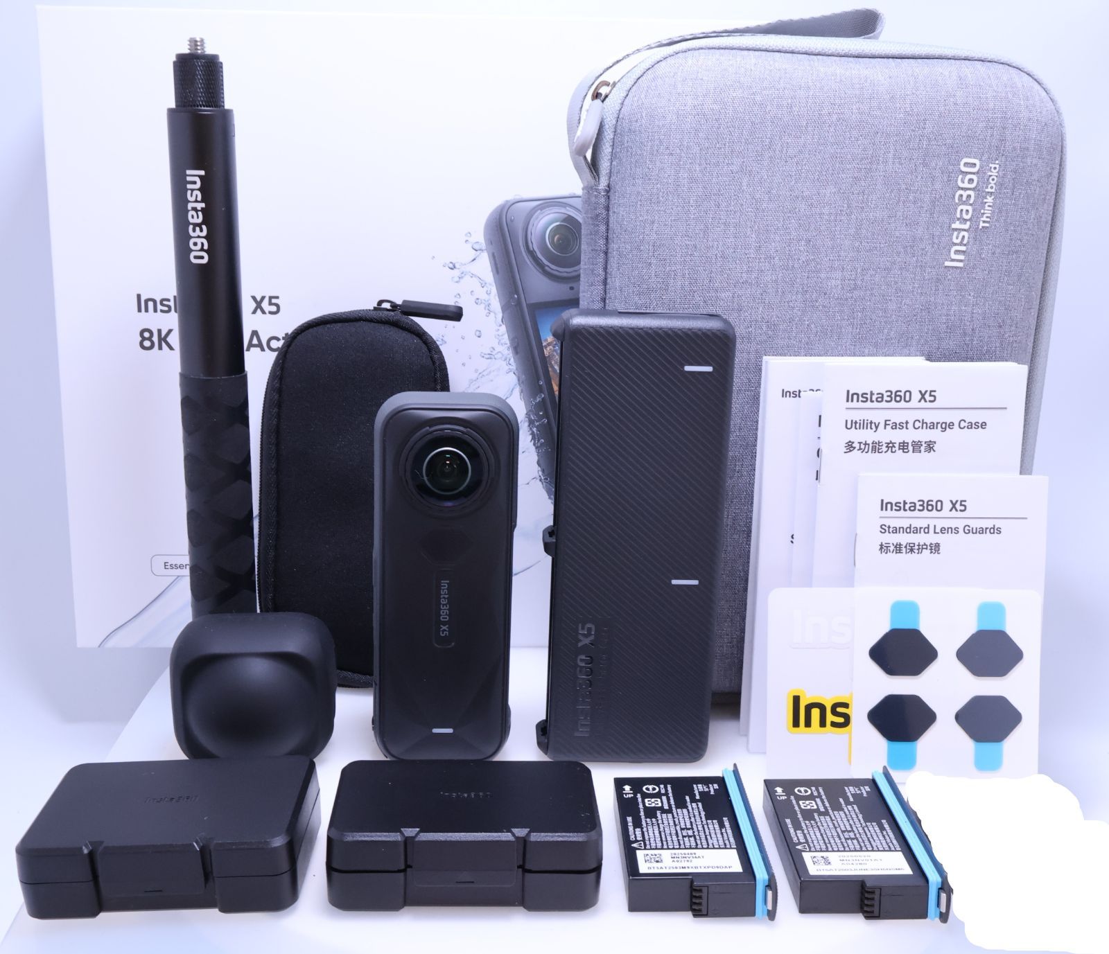 【極美品】Insta360 X5 エッセンシャルバンドル CINSAAHA-X504