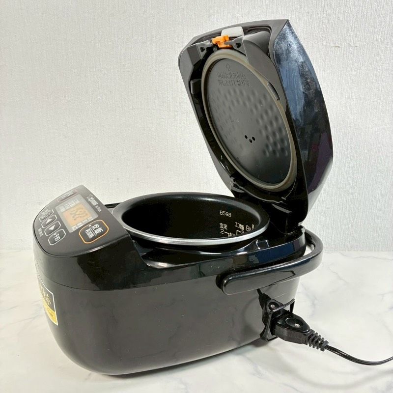 ZOJIRUSHI 象印マイコン炊飯ジャー NL-BV05 炊飯器 黒 503K - メルカリ