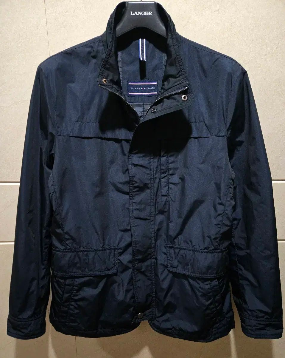 正規品 Tommy Hilfiger トミーヒルフィガー ウィンドブレーカー 95