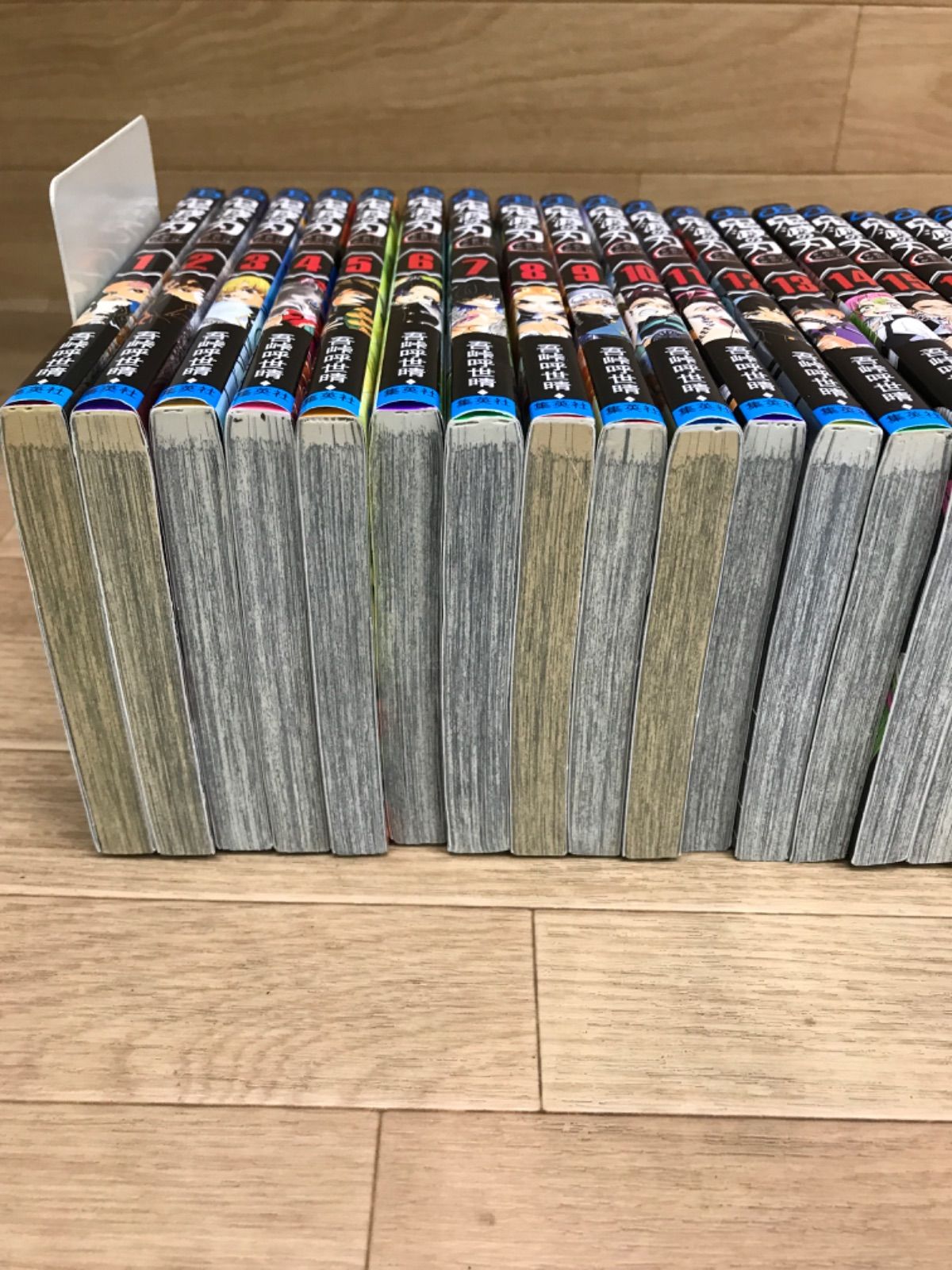 ☆①【未開封あり】鬼滅の刃 1～23巻 全巻＋関連本4冊 全巻コミック