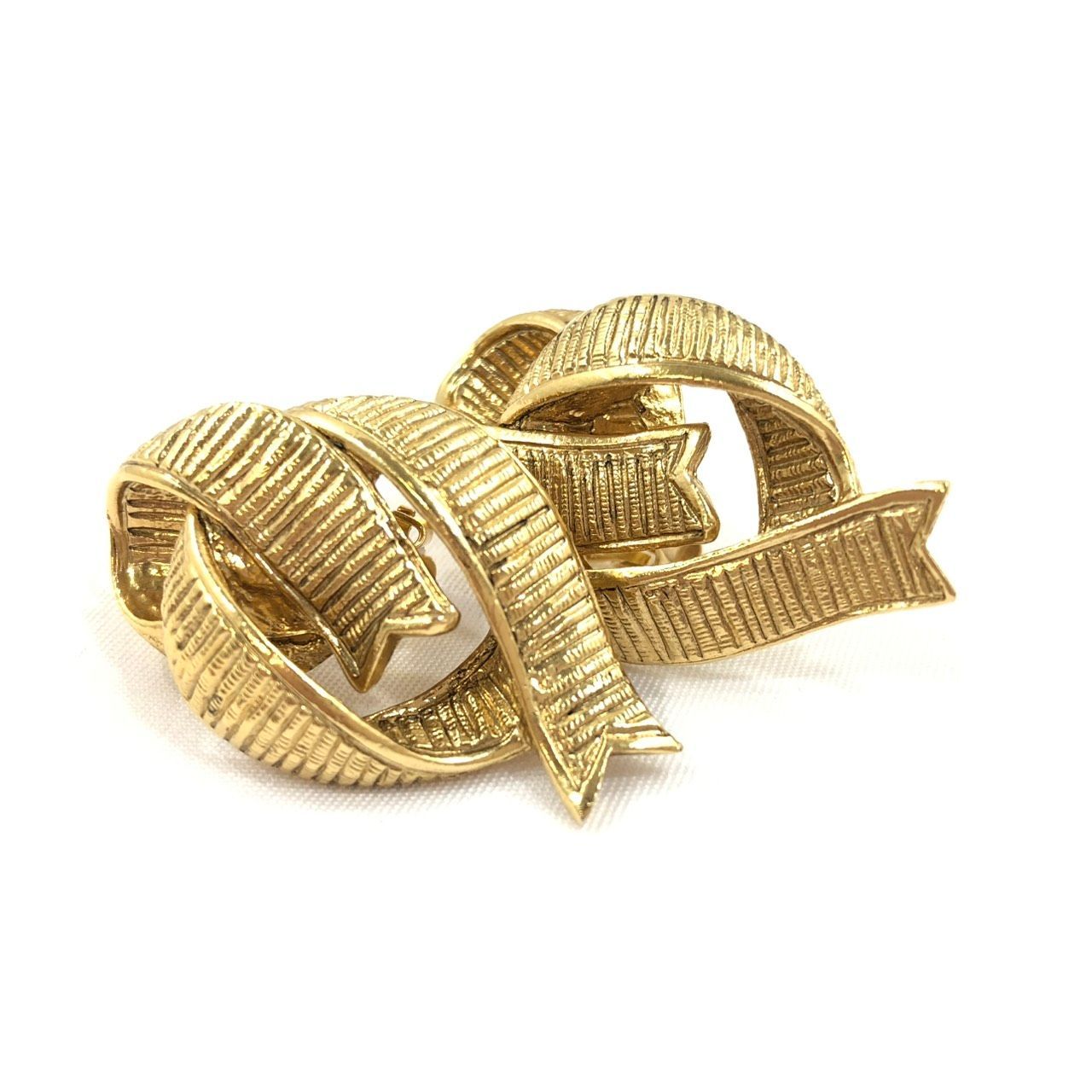 【美品!!】 Yves Saint Laurent イヴサンローラン リボン イヤリング ゴールドカラー イブサンローラン レディース アクセサリー