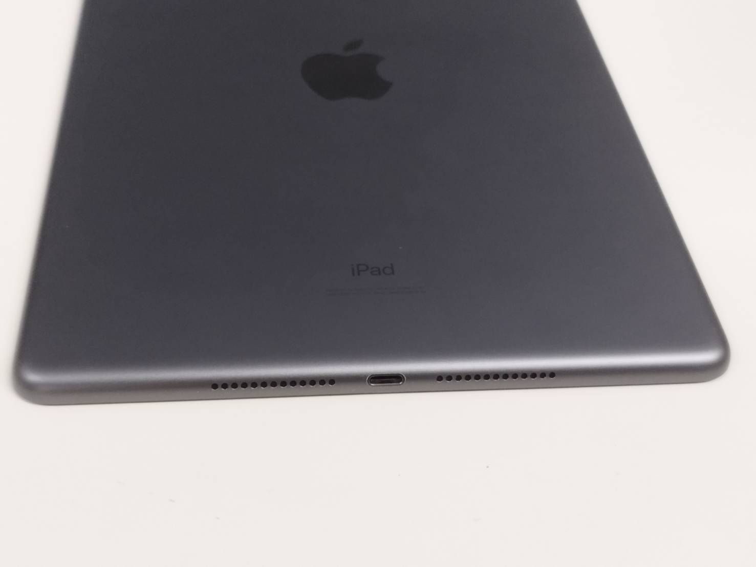 Wi-Fiモデル】iPad 第7世代/A2197/32GB/スペースグレイ〈MW742J/A