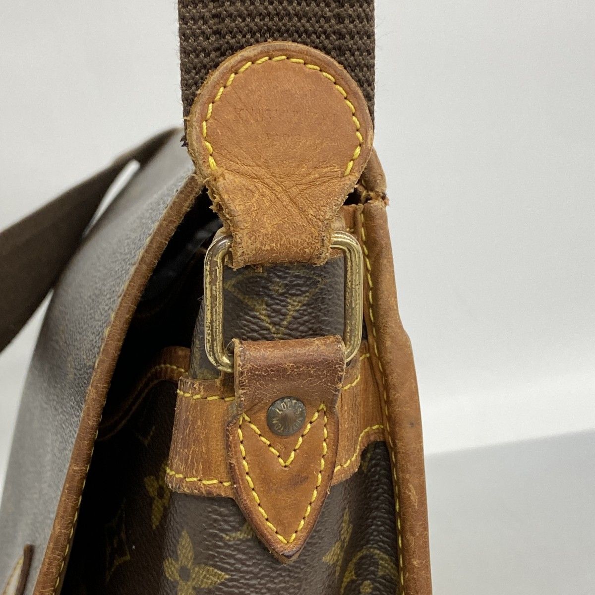 本物 ルイヴィトン LOUIS VUITTON LV ジベシエール GM ショルダーバッグ ポシェット ブラウン M42249 Gibeciere ビトン バッグ 中古 ルイ ヴィトン モノグラム ジベシエール GM ブラウン M42249