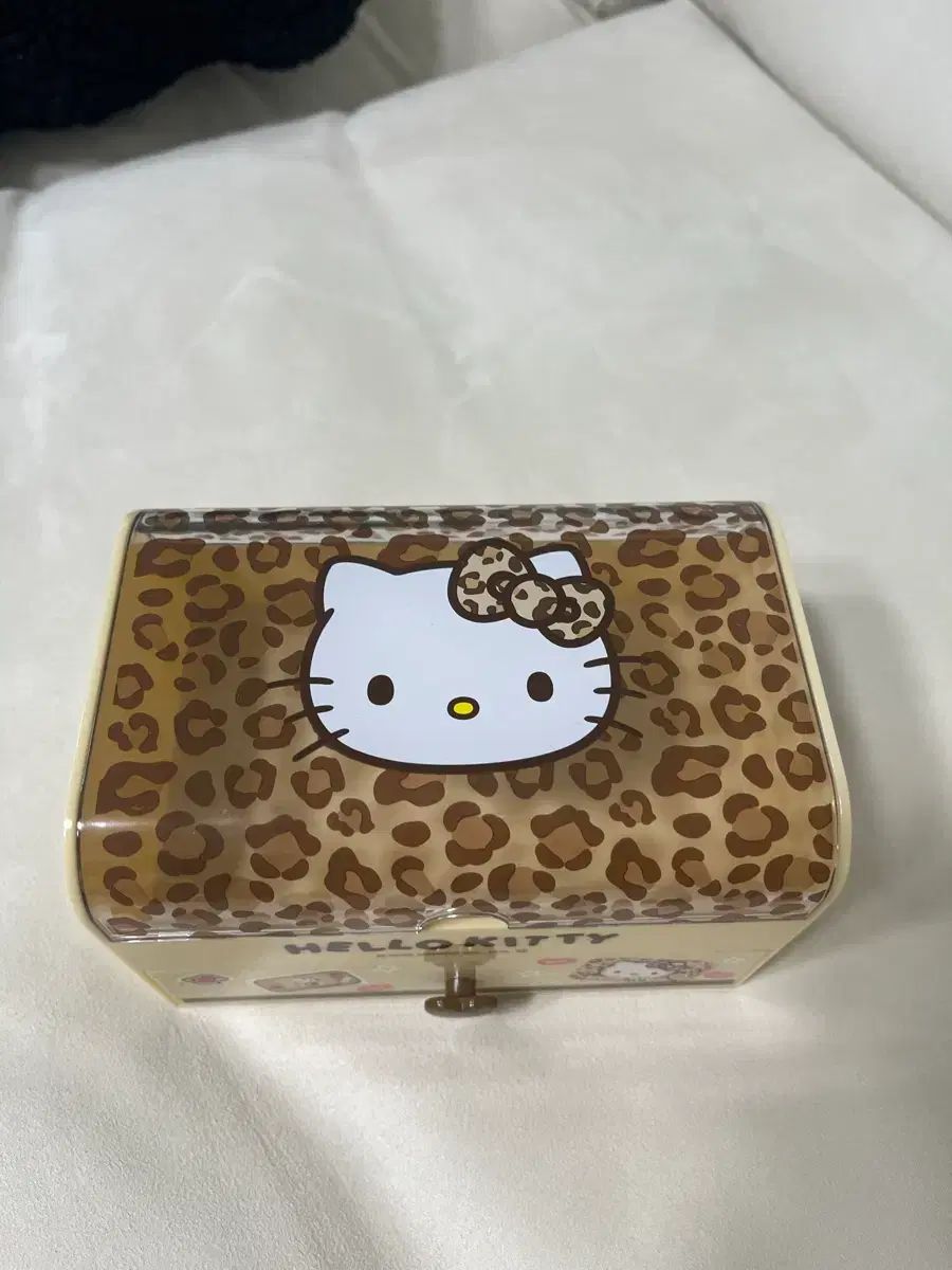 (新品) ハローキティ レオパード 引き出し 収納