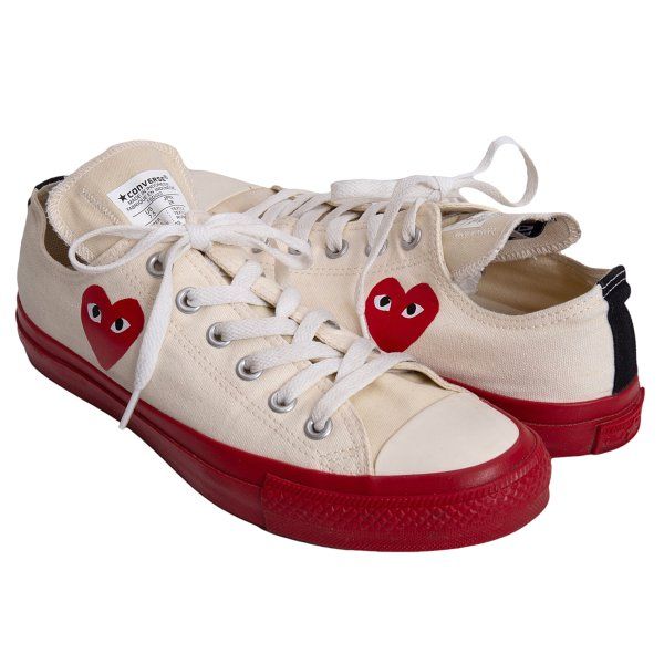 プレイ コムデギャルソン×コンバースPLAY COMME des GARCONS×CONVERSE オールスター チャックテイラー ローカットスニーカー アイボリー赤26cm