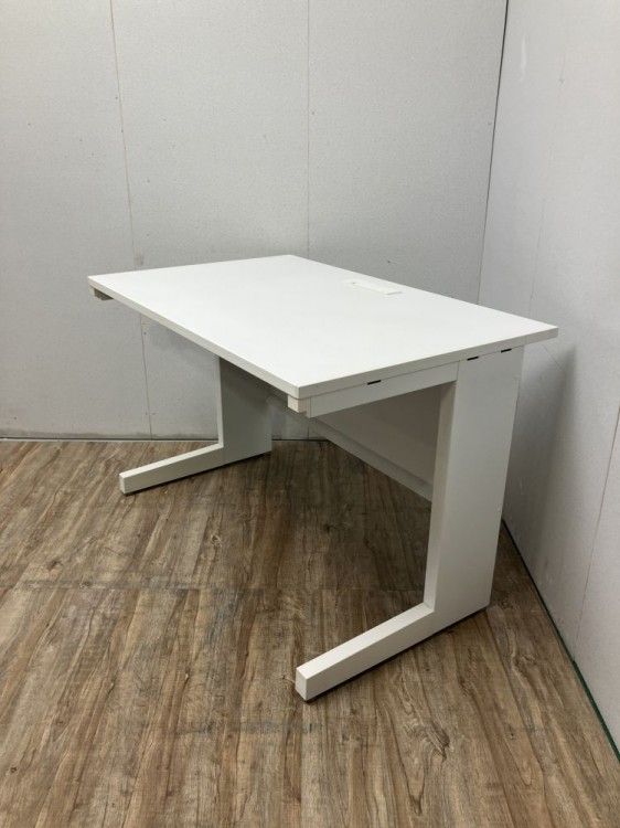 中古品】ウチダ スカエナシリーズ 1100平デスク 5-110-6710 ホワイト