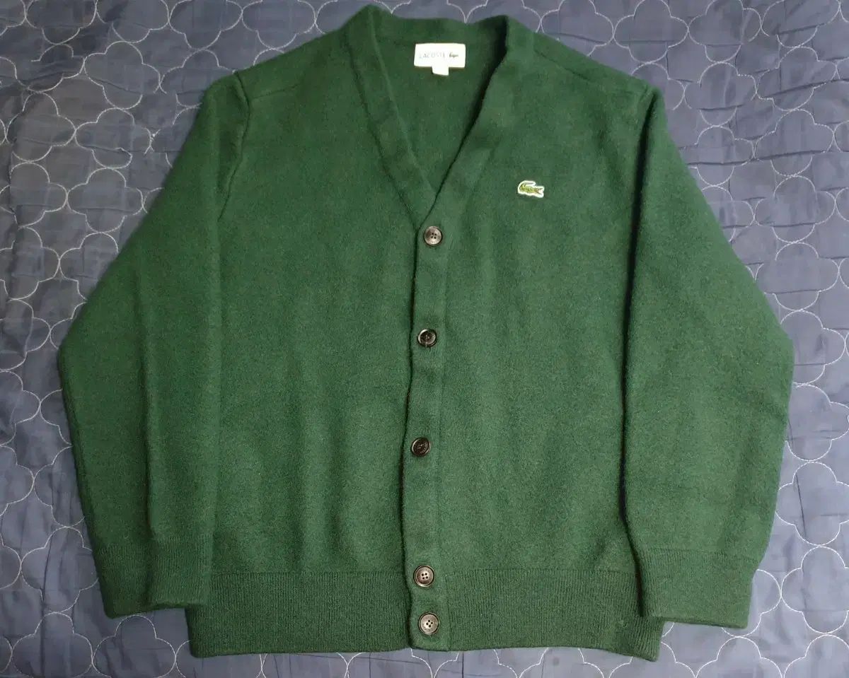 (完売) LACOSTE ラコステ ウール Vネック カーディガン グリーン (L) AH260E-51N 7,916円
