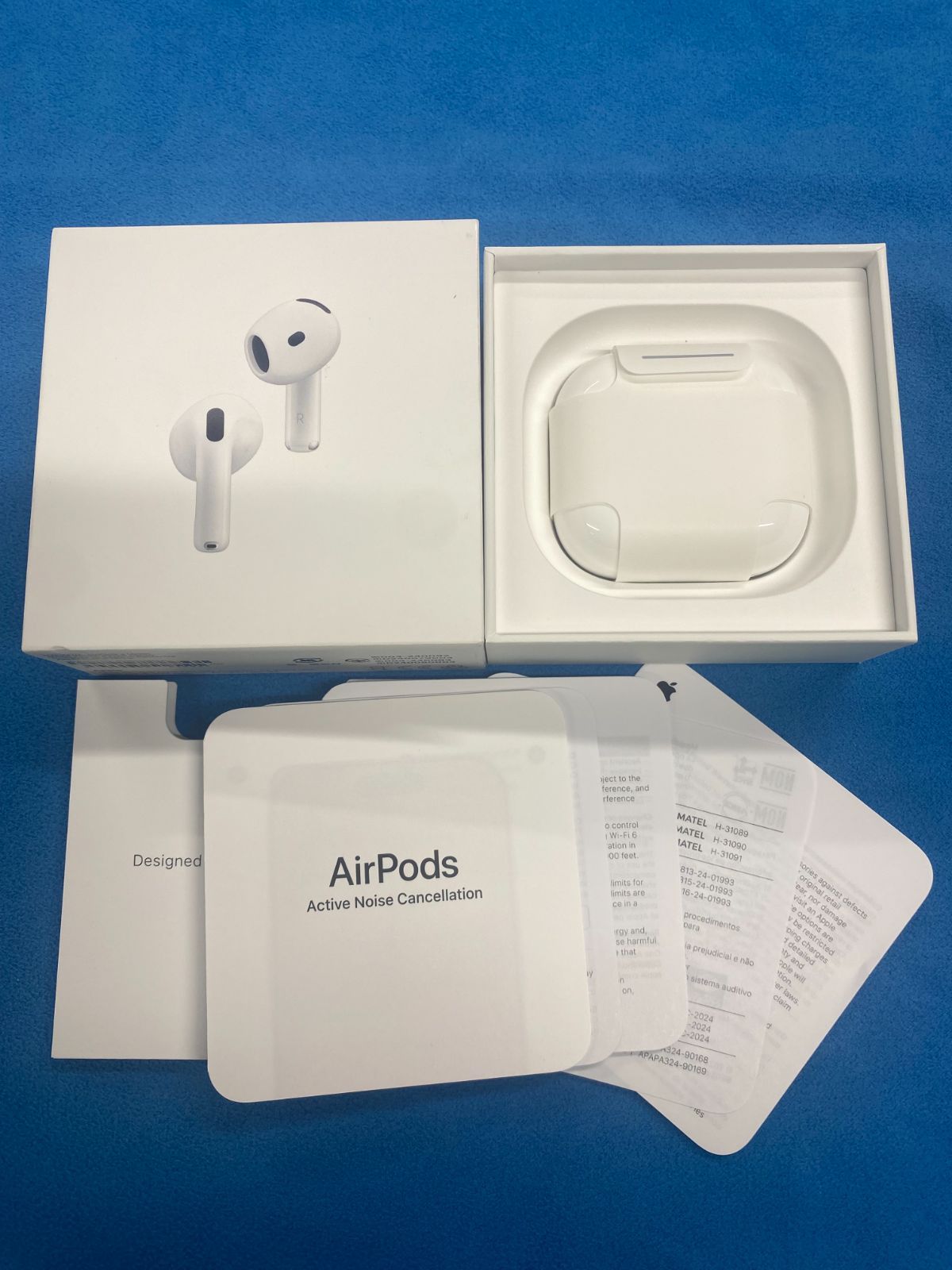【新品同様・未通電・開封のみ】AirPods 4 アクティブノイズキャンセリング搭載モデル MXP93J/A