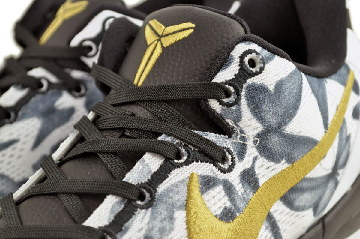 ナイキ コービー 8 プロトロ NIKE KOBE VIII PROTRO Mambacita white 