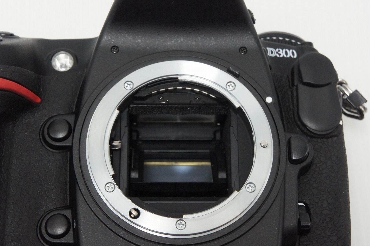 良品 Nikon ニコン D300 ボディ デジタル一眼レフカメラ 260427w
