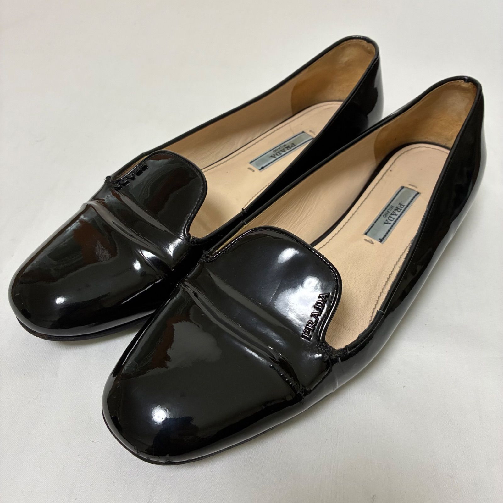 PRADA 　プラダ　サイドロゴ　パテントレザー　ブラックエナメル 　ローファー 38