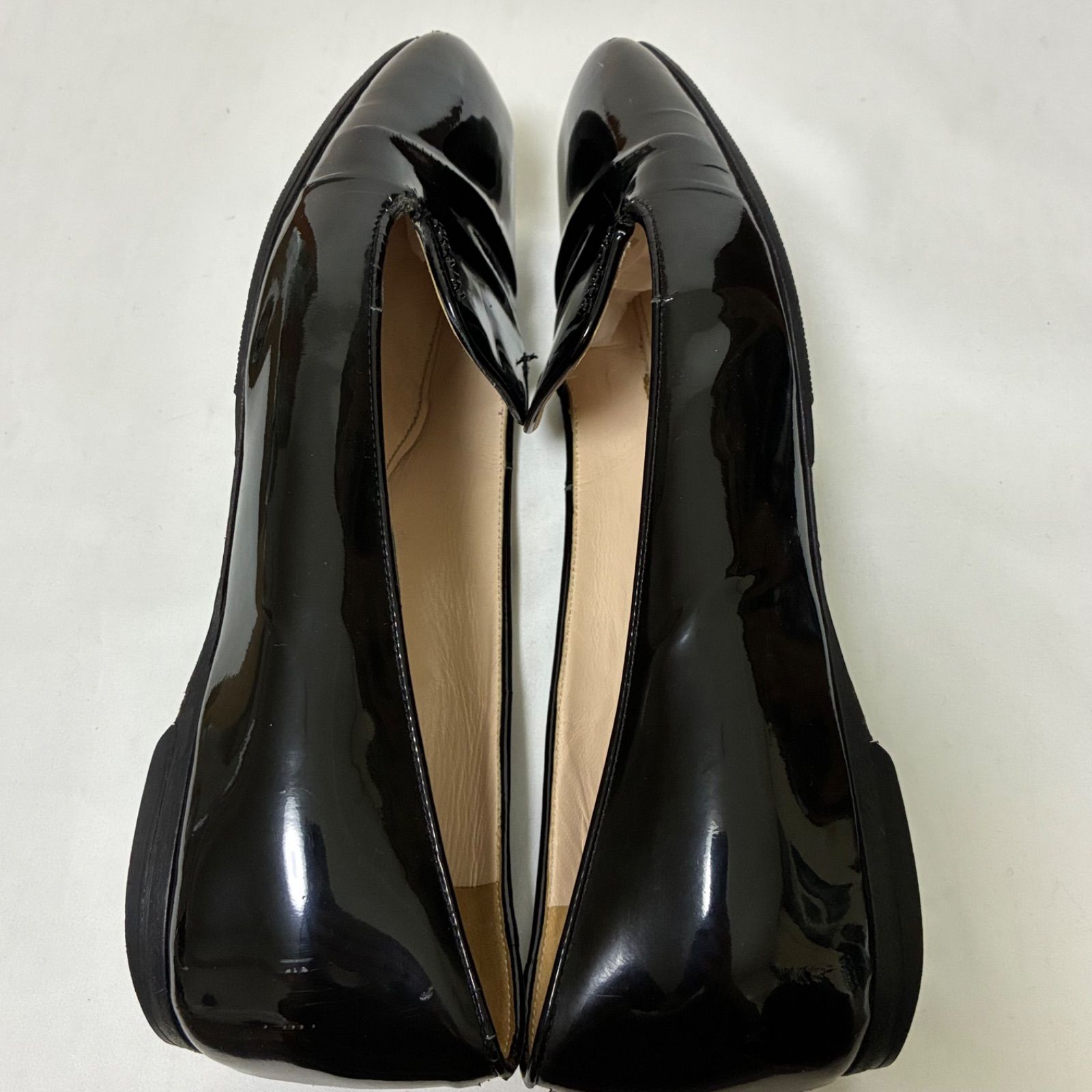 PRADA エナメル ブラック ローファー38.5 PRADA プラダ サイドロゴ パテントレザー ブラックエナメル ローファー