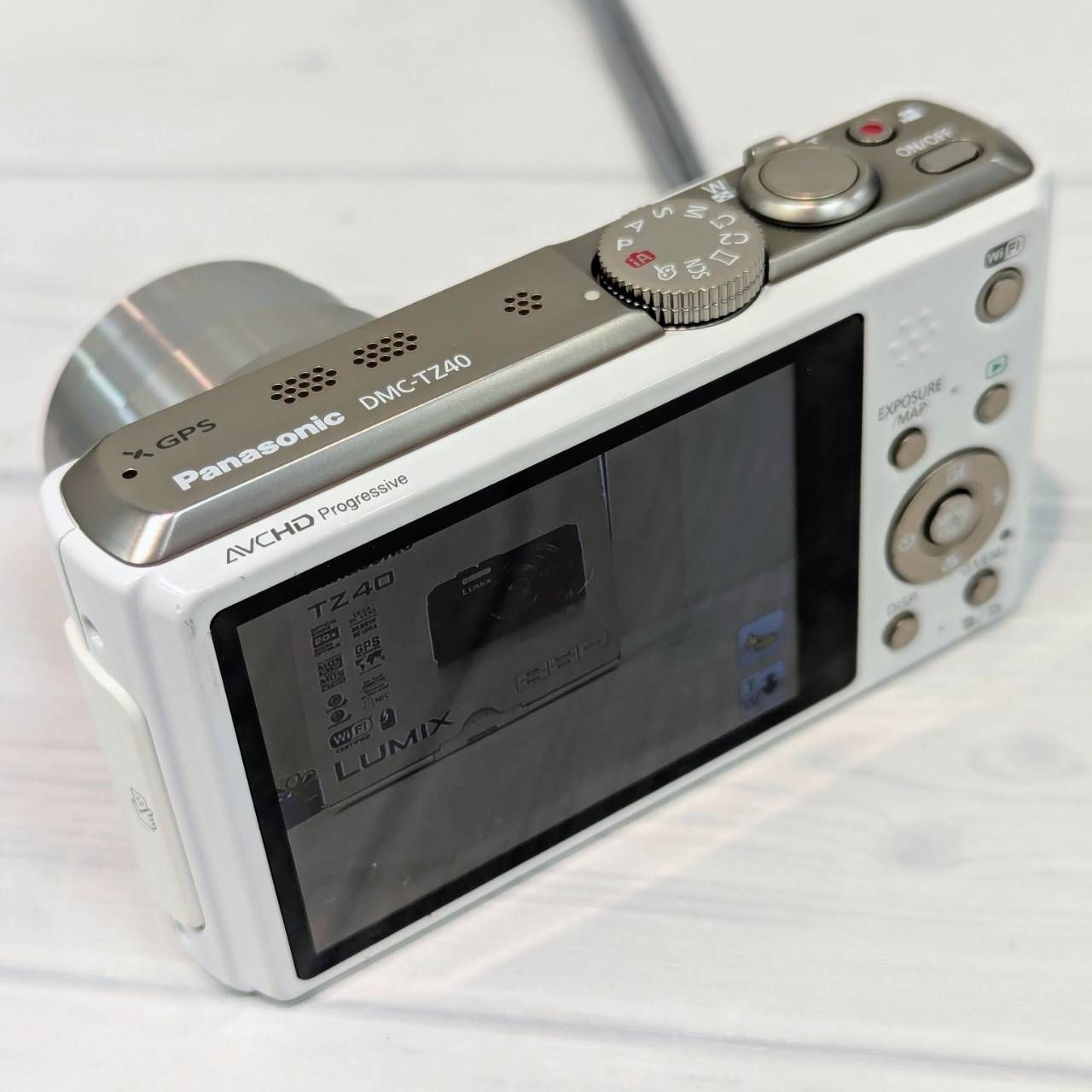 塩】Panasonic 20倍ズーム Wi-Fi NFC GPS機能 LUMIX DMC-TZ40
