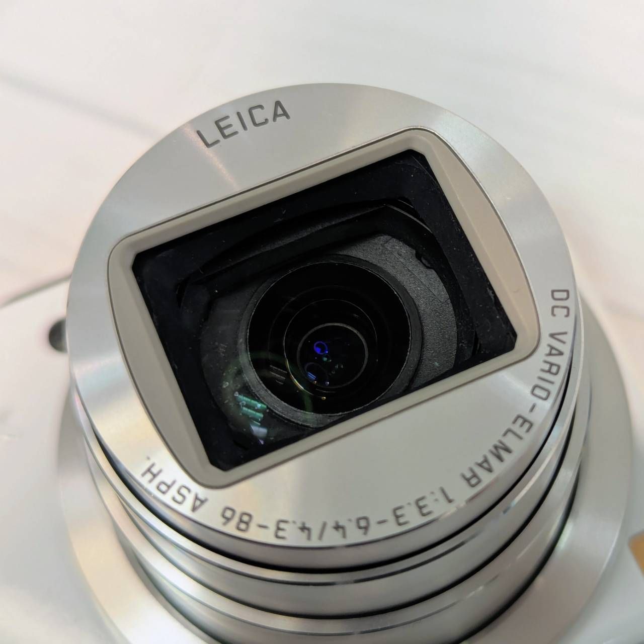塩】Panasonic 20倍ズーム Wi-Fi NFC GPS機能 LUMIX DMC-TZ40