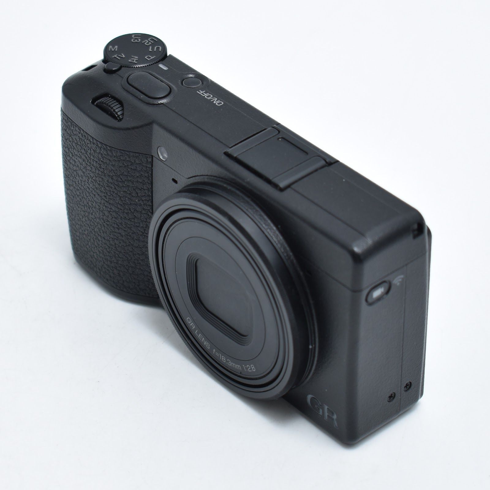 BY#12096 RICOH GR III デジタルカメラ 【APS-Cサイズ大型CMOSセンサー