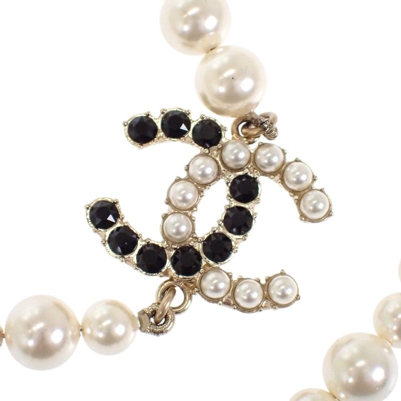 シャネル CHANEL CCパールロング ネックレス メタル フェイクパール ホワイト 白 ブラック 黒 ゴールド金具 レディース ペンダント 保存箱付属 上品 ココマーク【中古】【ABランク】