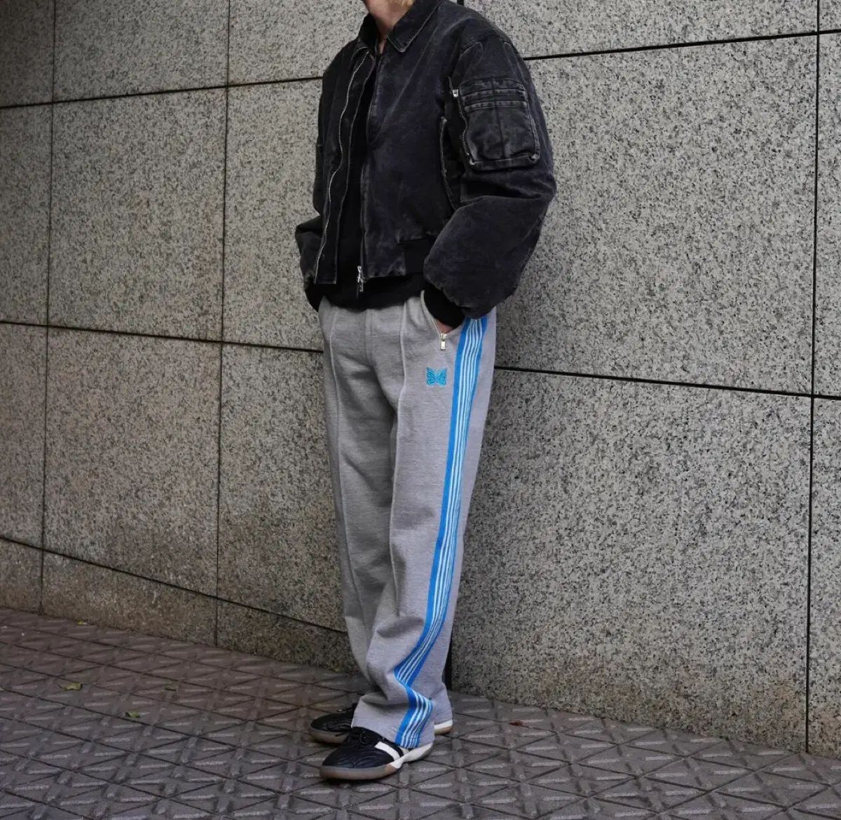 5回未満着用 NEEDLES × LHP トラック パンツ ブルー mサイズ 5回未満着用 NEEDLES × LHP トラック パンツ ブルー mサイズ