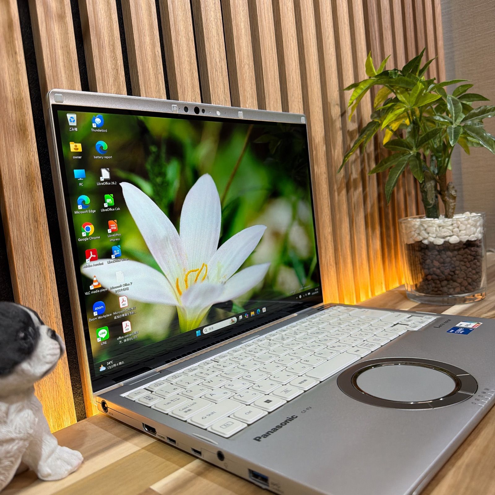\ 公式ショップ限定価格❣️/ タッチパネル搭載《新型2022年モデル》Let's note FV1 メモリ16GB SSD256GB 第12世代 ノートパソコン 安心サポート＆3ヶ月保証付き