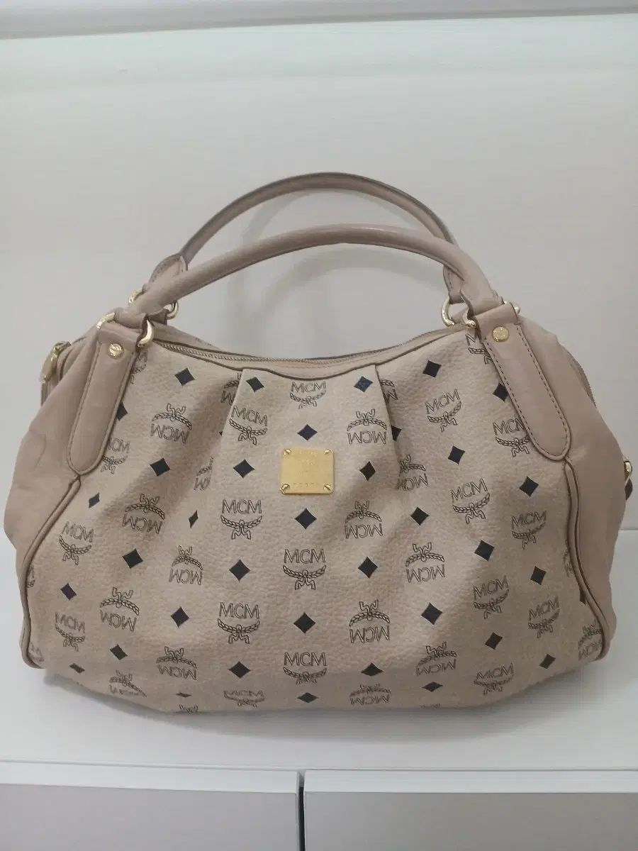 MCM ロゴ ベージュ ショルダーバッグ