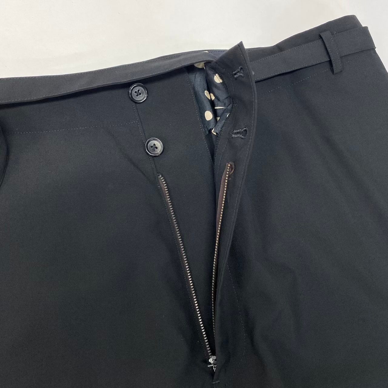83e12 【美品】Y’s ワイズ サルエルパンツ 変形パンツ ウールボトム 日本製 MD-P05-100 1サイズ ブラック ウール100％ メンズ 男性用u02t