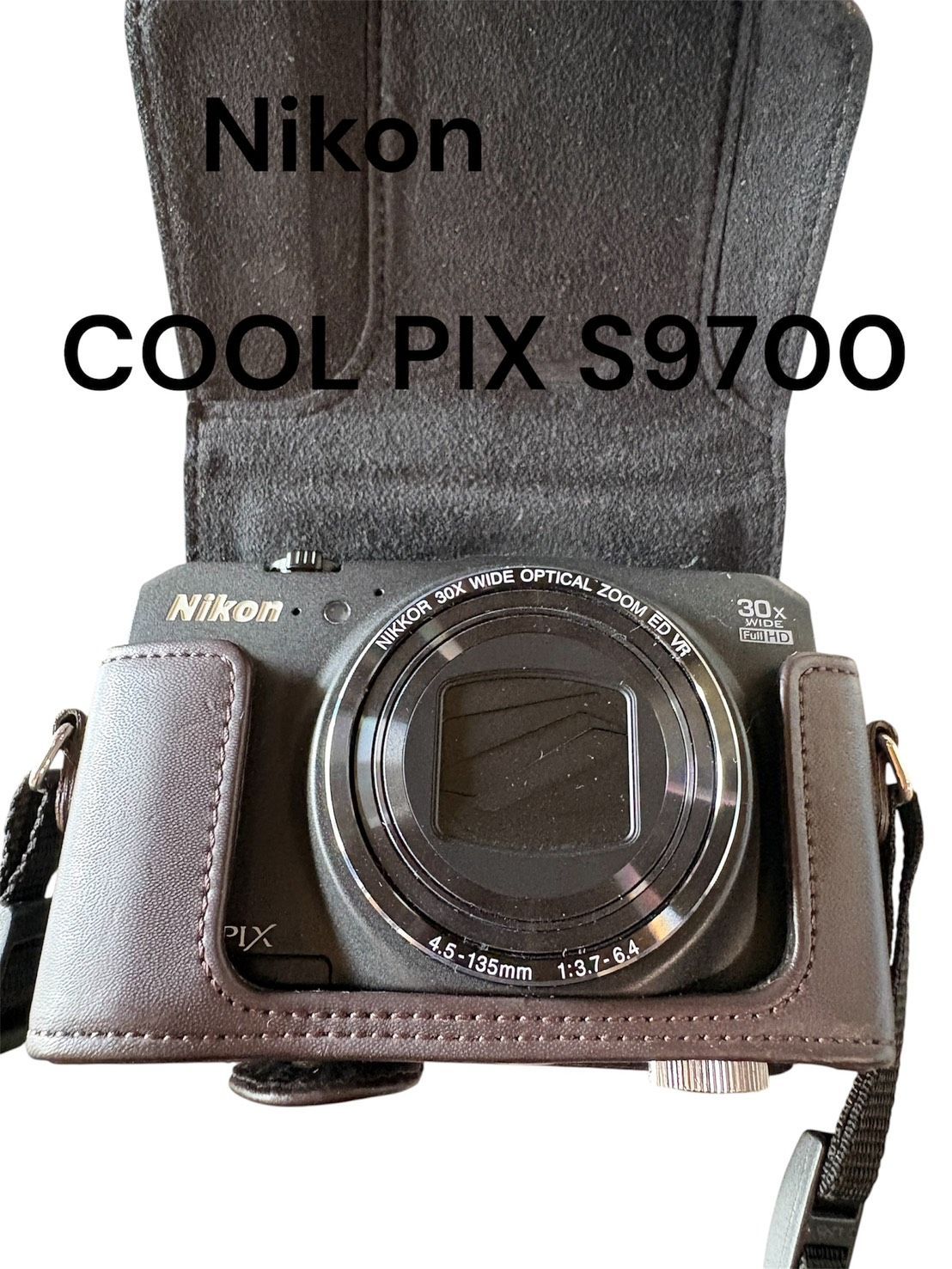★【カメラ】Nikon　COOLPIX　S9700　デジタルカメラ　ブラック　30倍ワイド光学ズーム　充電器付き　バッテリー付　説明書付き　ケース付き　箱付き　動作確認済み