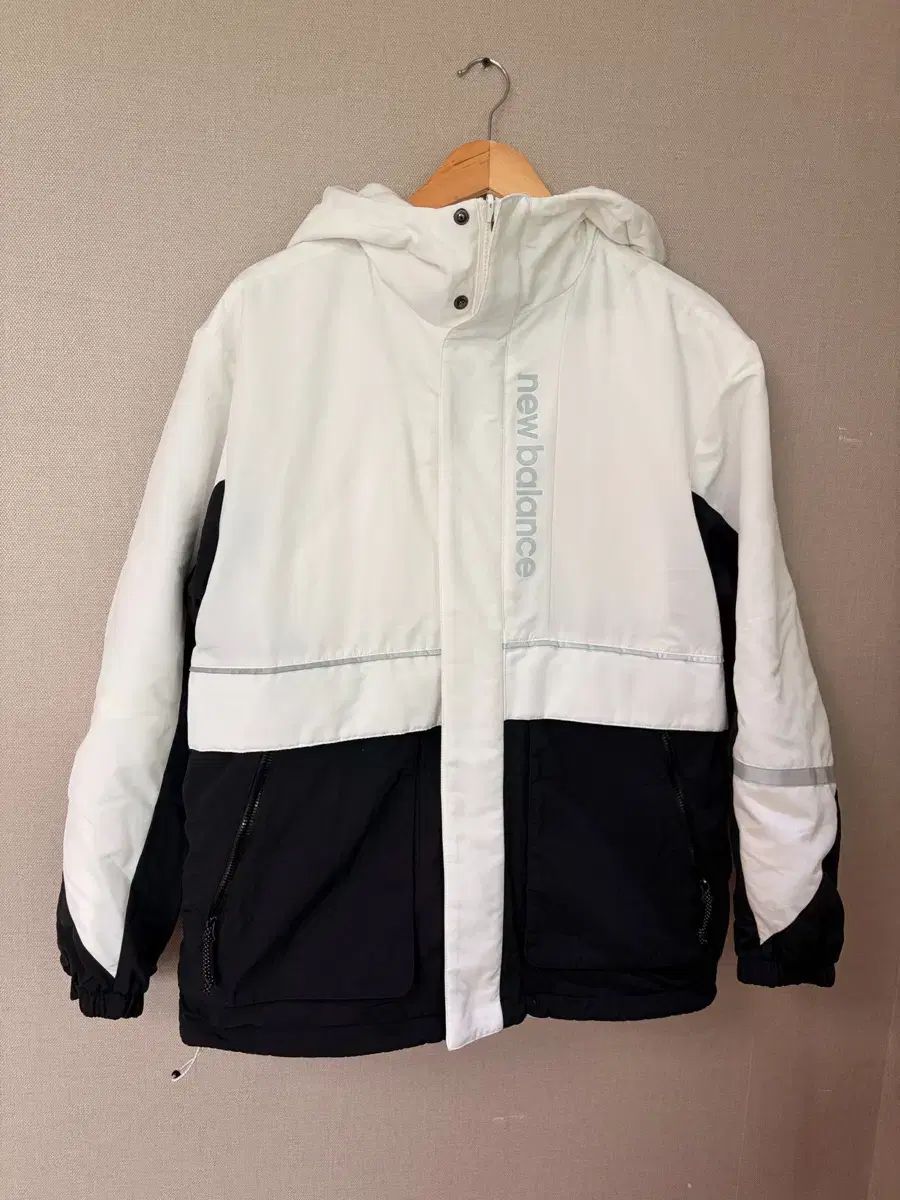 ニューバランス リー リバーシブル ダウン m
