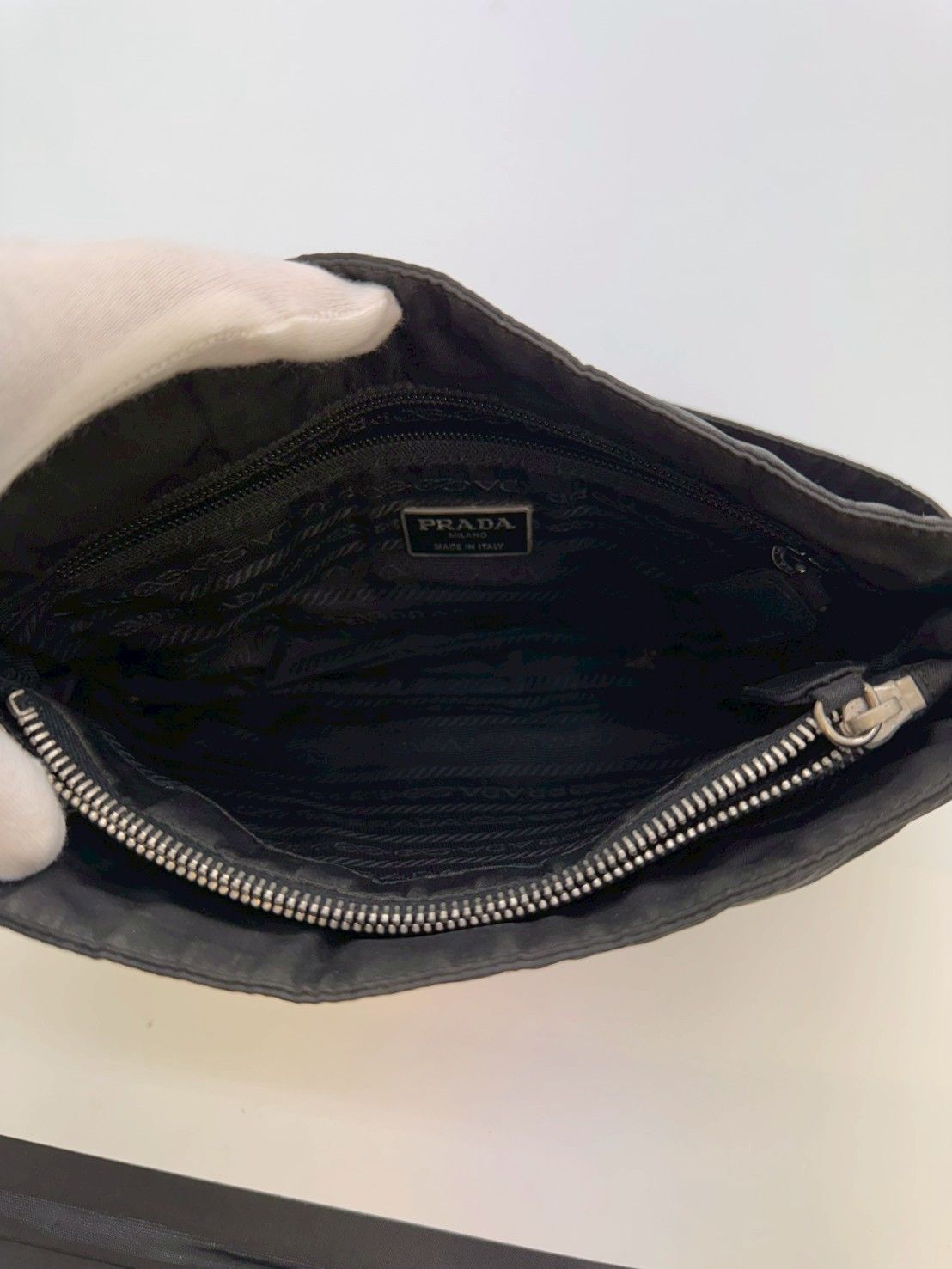 PRADA ナイロン ショルダーバッグ ブラック 白タグあり プラダ PRADA