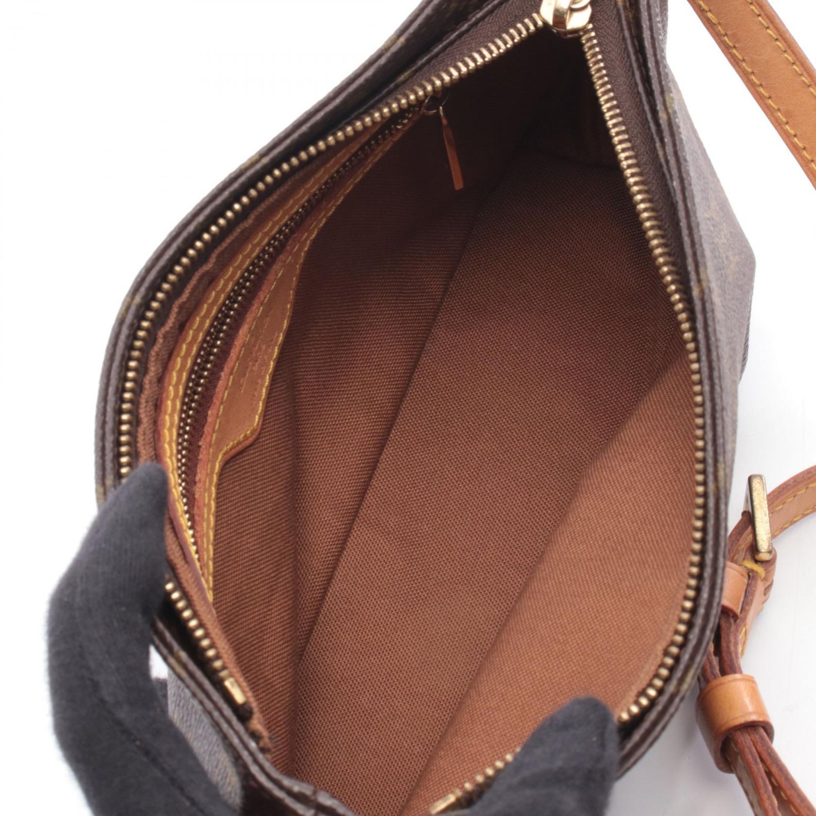 【使用感あり】 Louis Vuitton ルイ・ヴィトン モノグラム トロター キャンバス ショルダーバッグ M51240 ルイ・ヴィトン LOUIS VUITTON ショルダーバッグ トロター M51240 PVC