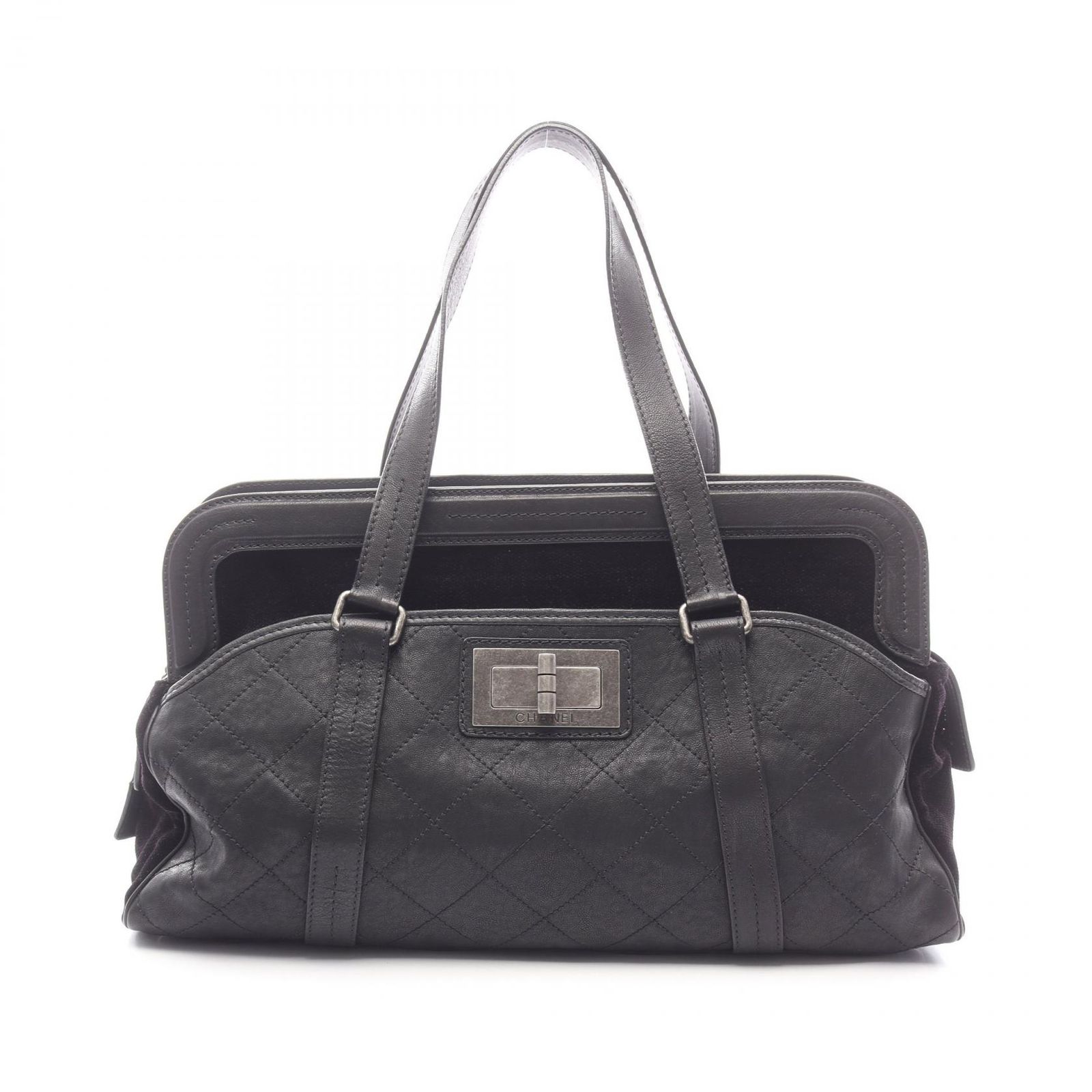 シャネル CHANEL ボストンバッグ 2.55 マトラッセ ブラック レザー 2.55 マトラッセ ボストンバッグ レディース Used B