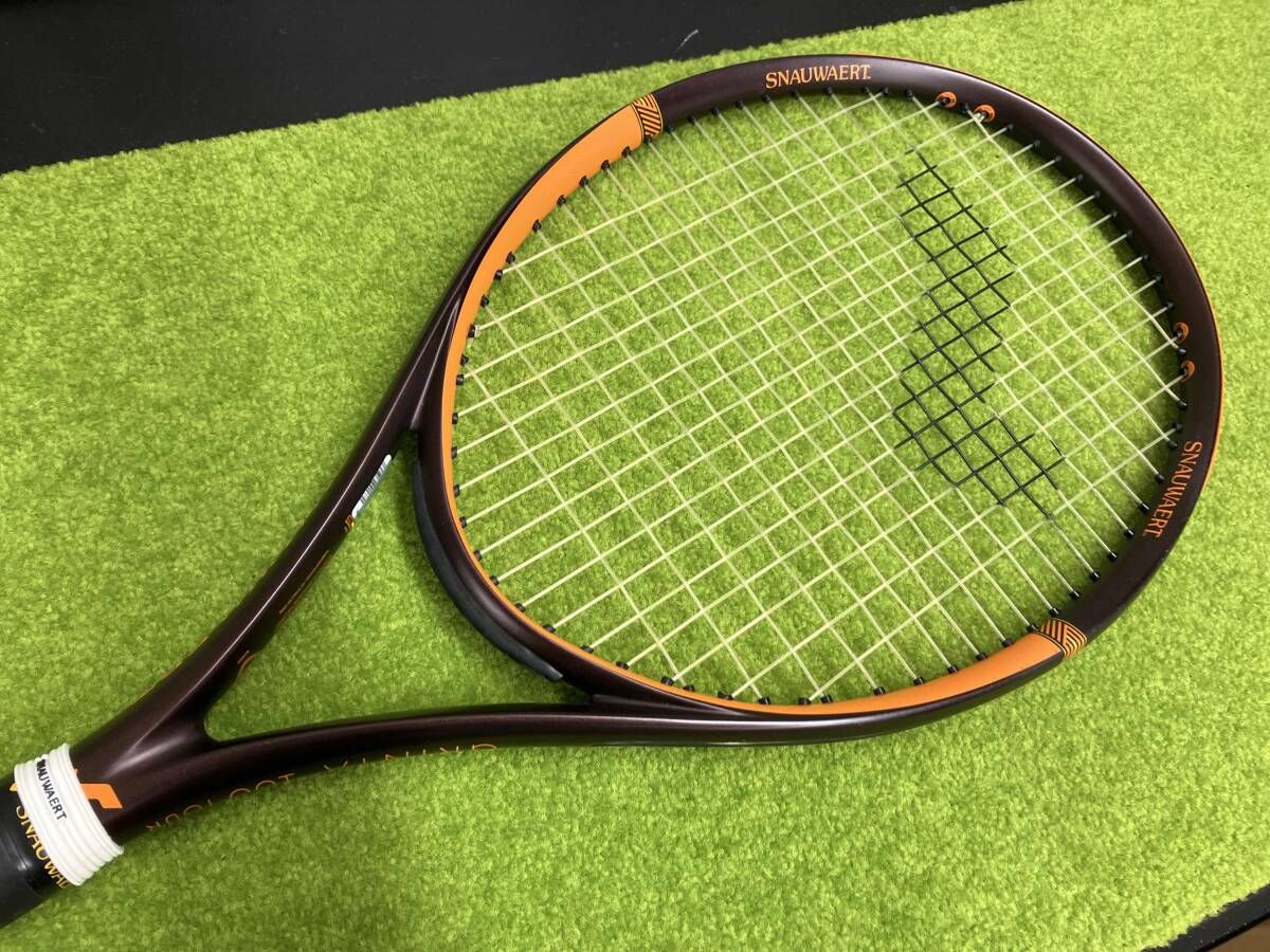 硬式テニスラケット SNAUWAERT GRINTA 100 TOUR G2 16×19 スノワート グリンタ