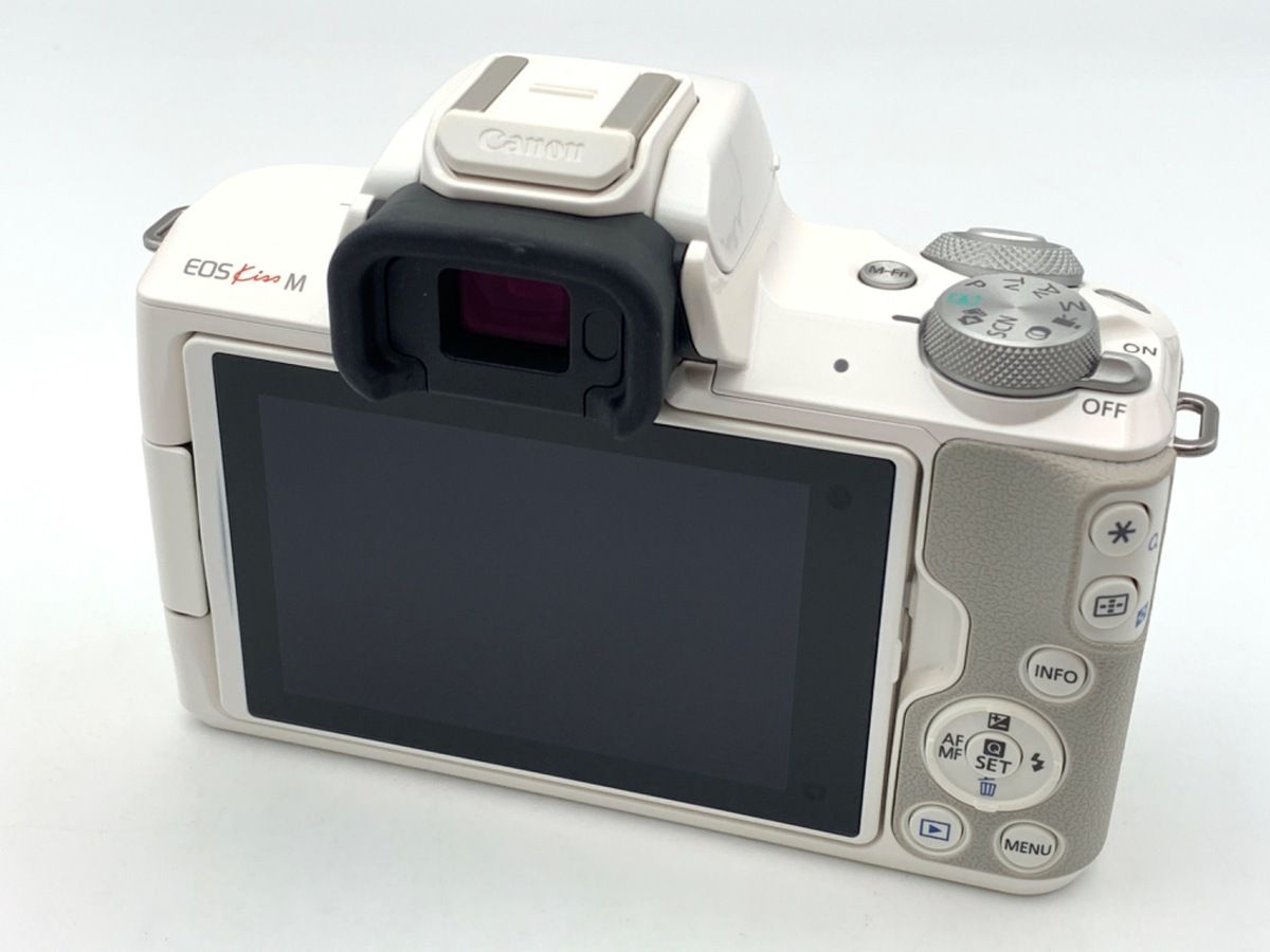 中古】 【良品】 キヤノン EOS Kiss M ボディ ホワイト - メルカリ