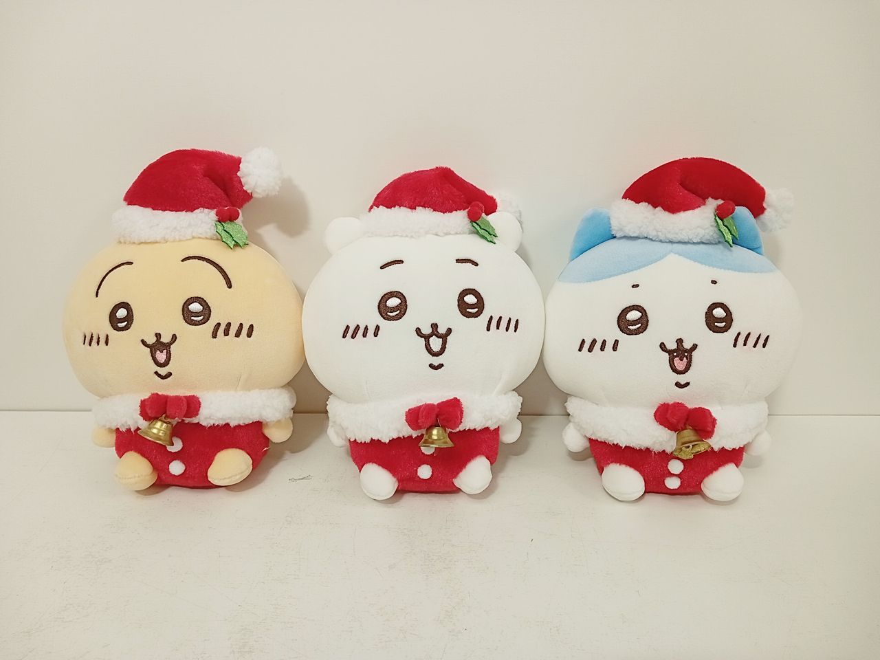 ちいかわ サンタさんだ! ぬいぐるみS ハチワレ うさぎ 3点セット 中古 [MO-7181]
