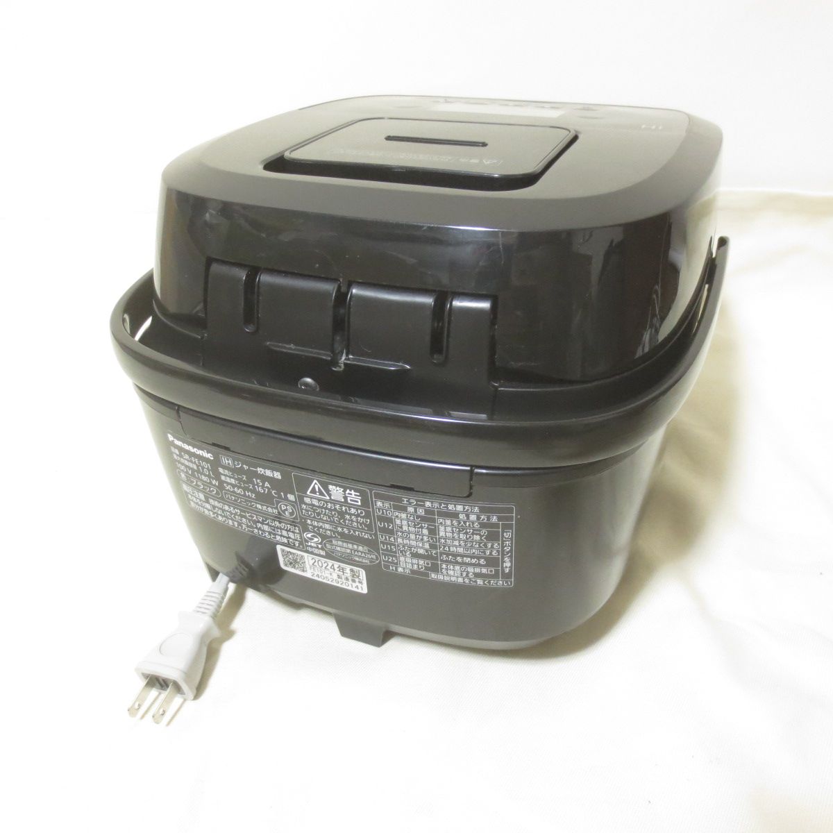 I246 Panasonic パナソニック IHジャー炊飯器 5.5合炊き SR-FE101 
