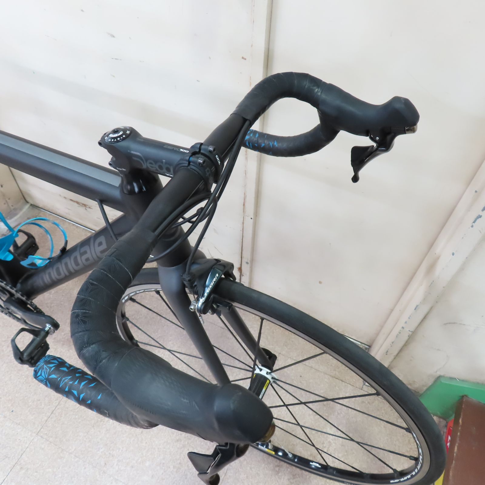 キャノンデール CANNONDALE CAAD12 ロードバイク アルテグラ MAVIC 