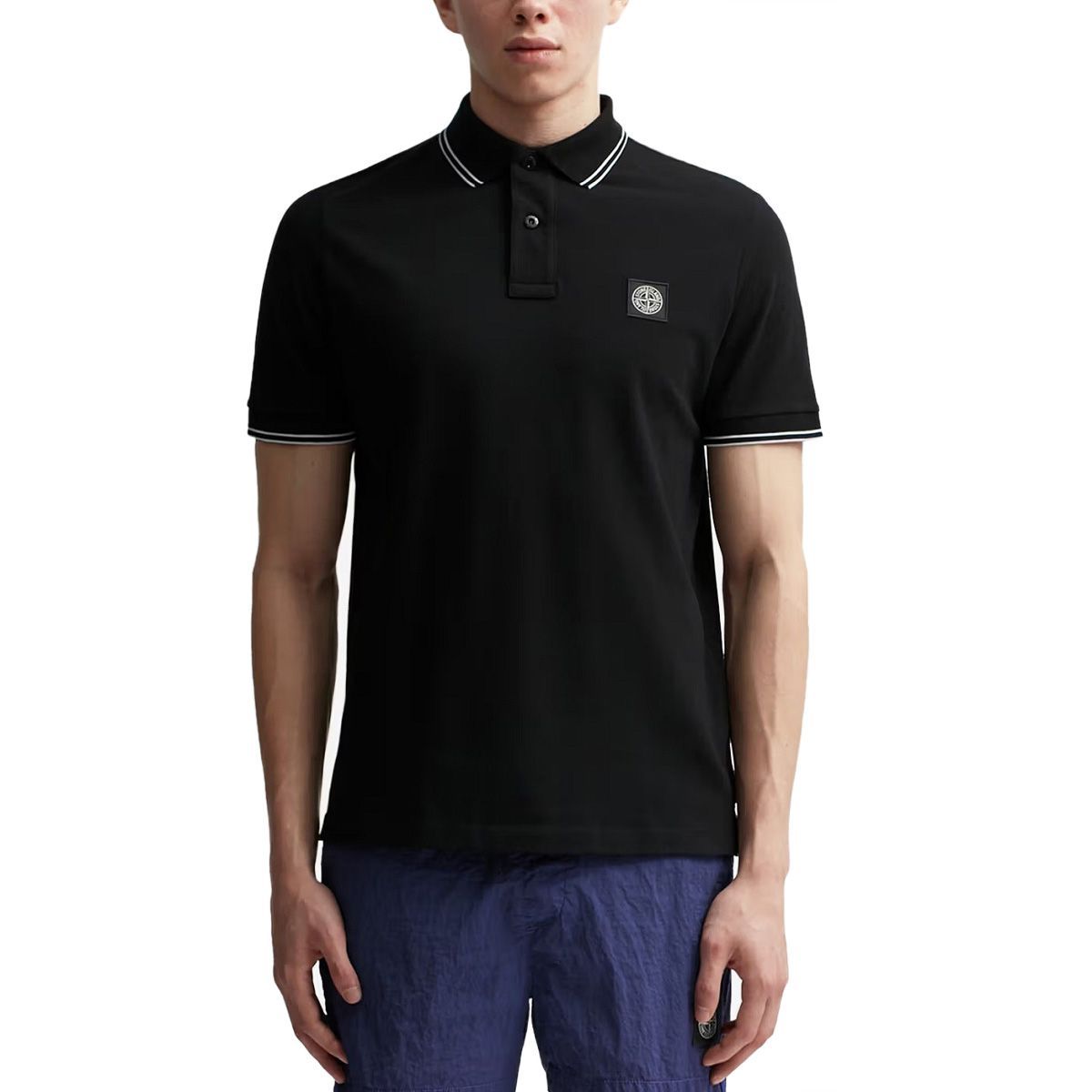 4 STONE ISLAND ストーンアイランド L1S15 2200010 S0018 V0029